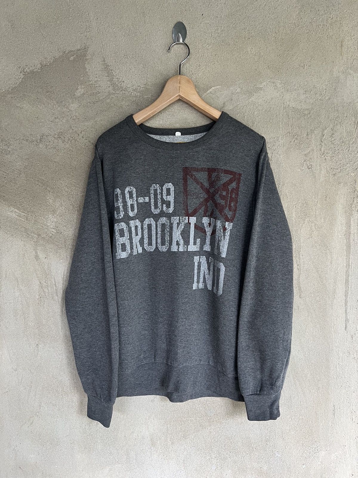 Brooklyn Industries Brooklyn Industries Spell Out Sweatshirt Size US M / EU 48-50 / 2 - 2 Thumbnail