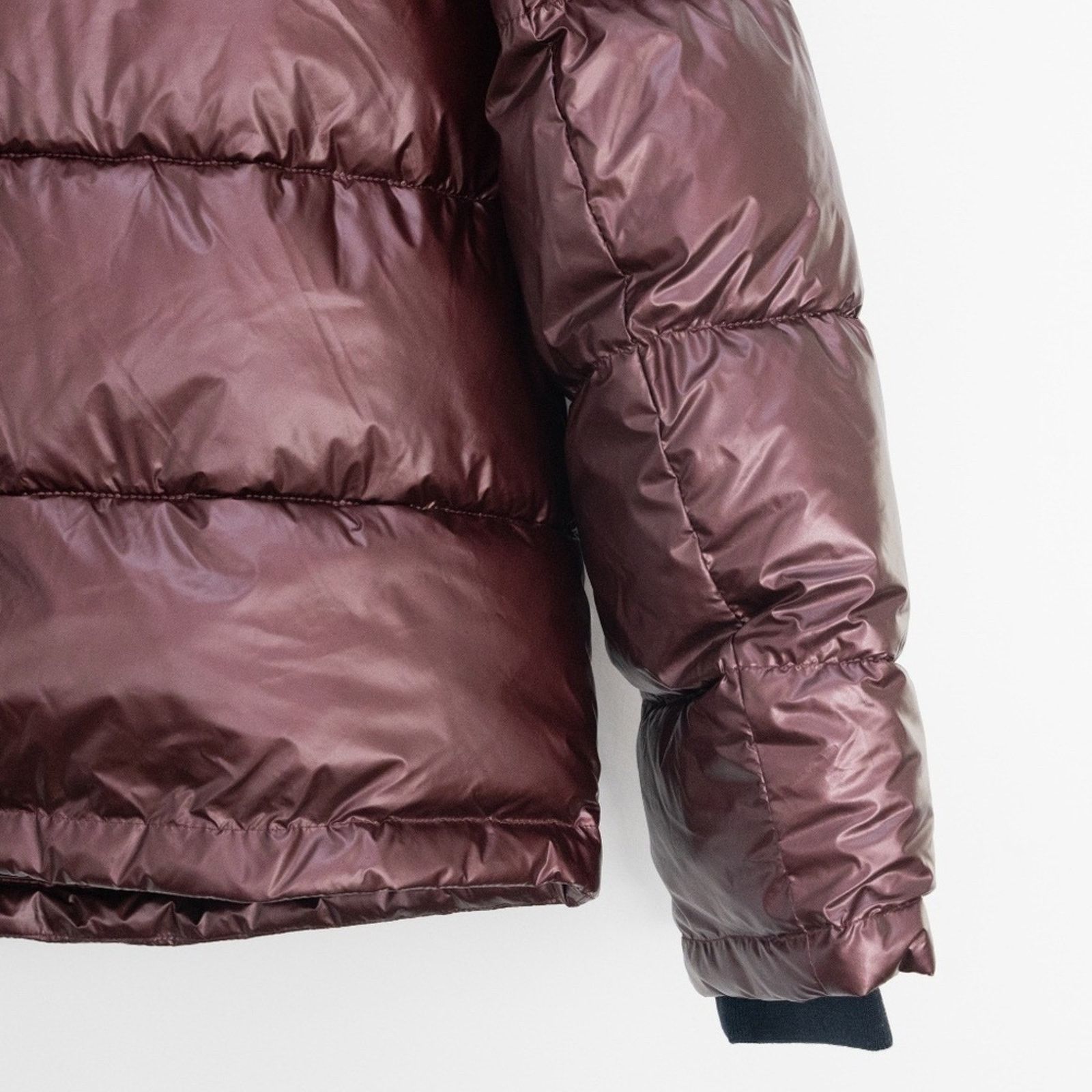 Tommy Hilfiger Tommy Hilfiger. Mens Pearlized Hooded Puffer Jacket. Size US XL / EU 56 / 4 - 7 Thumbnail