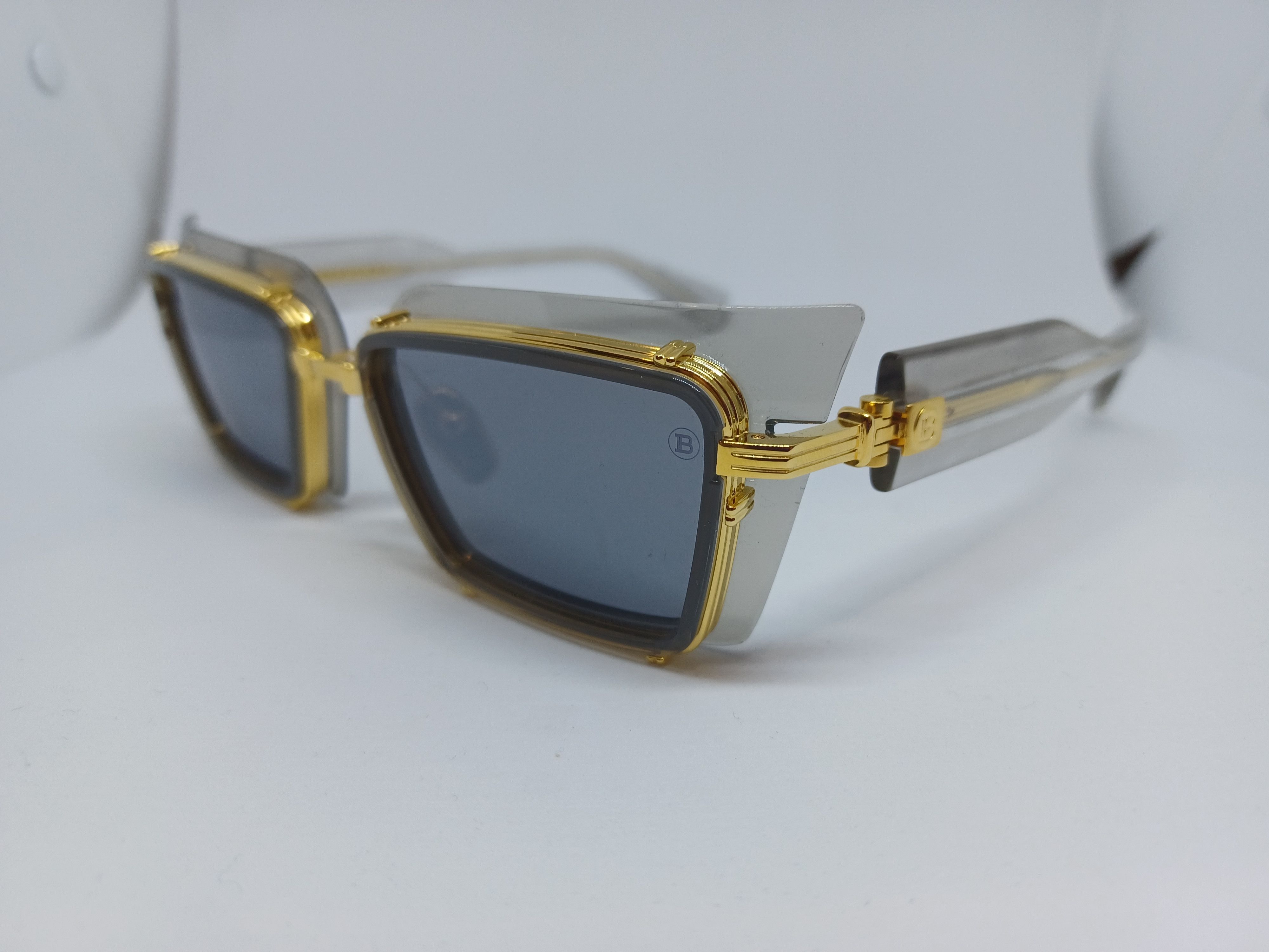 Balmain Balmain BPS-130B-52 Sunglasses Grey / Gold Cat.3 — Brand New Size ONE SIZE - 2 Thumbnail