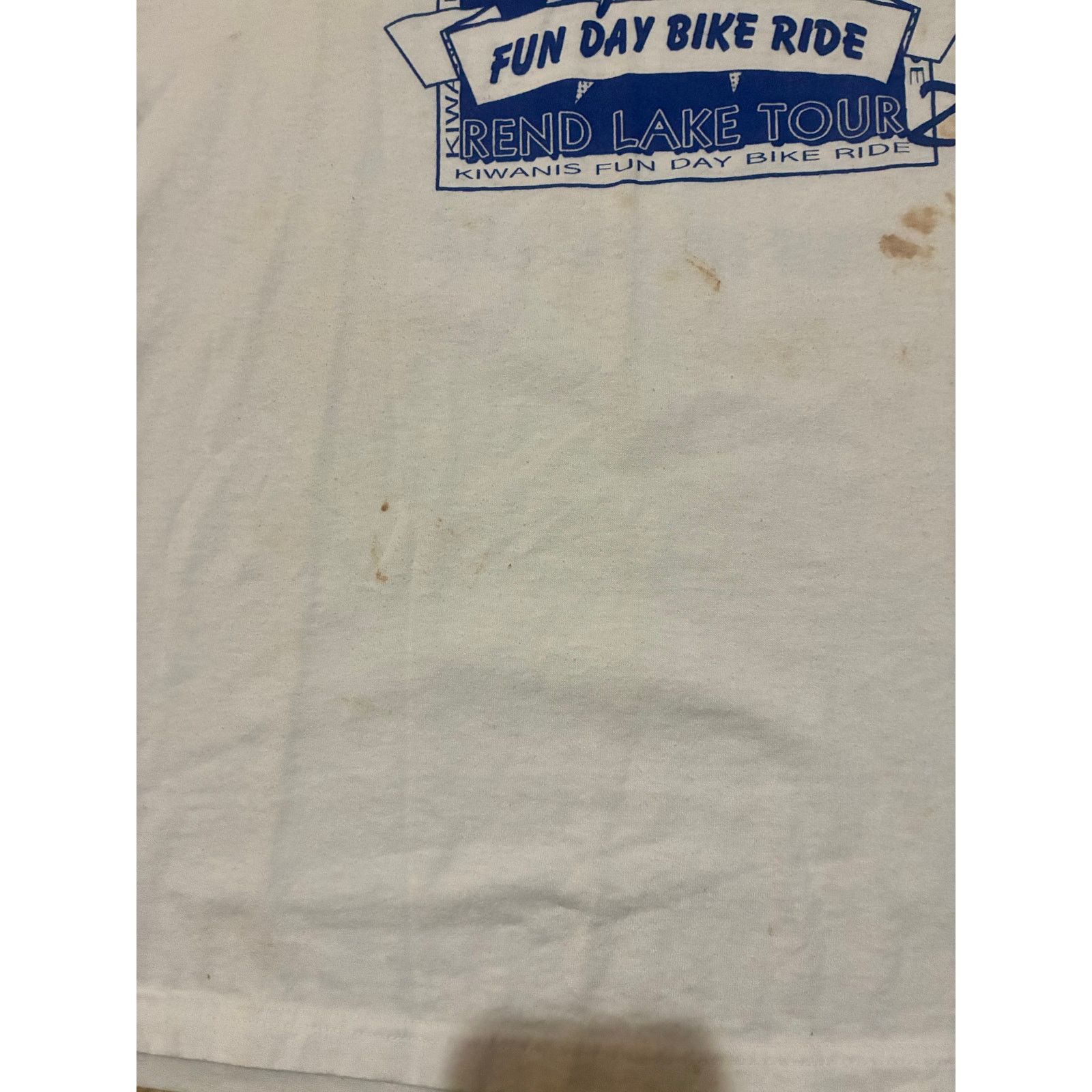 Fruit Of The Loom Vintage 2003 Kiwanis Rend Lake Bike Tour White T-Shirt 2XL Size US L / EU 52-54 / 3 - 6 Thumbnail