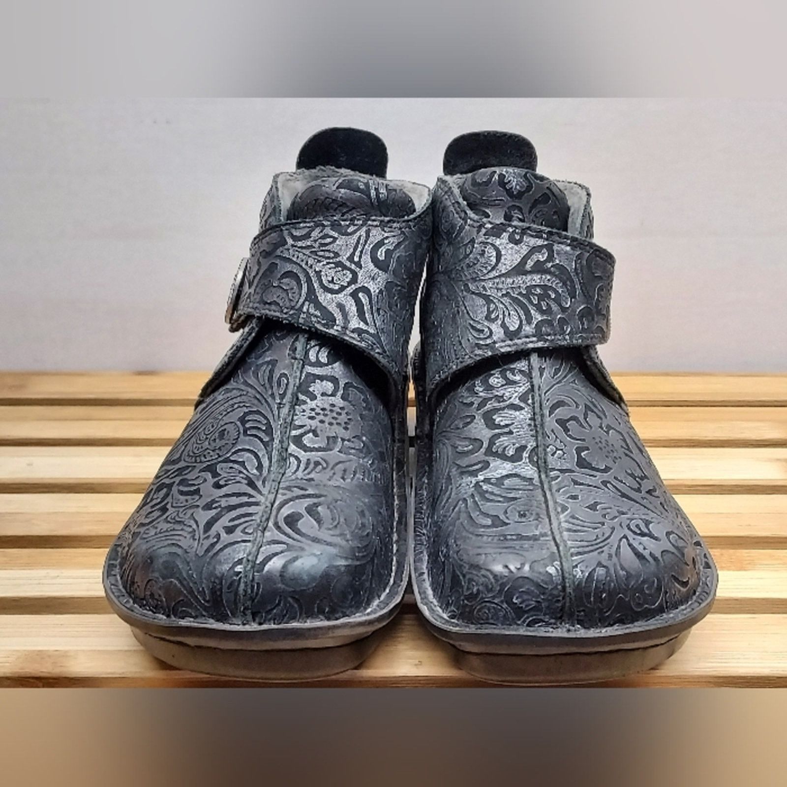 Other Alegria Womens Black Caiti Booties Size 41 (10.5) Size US 10.5 / IT 40.5 - 5 Thumbnail