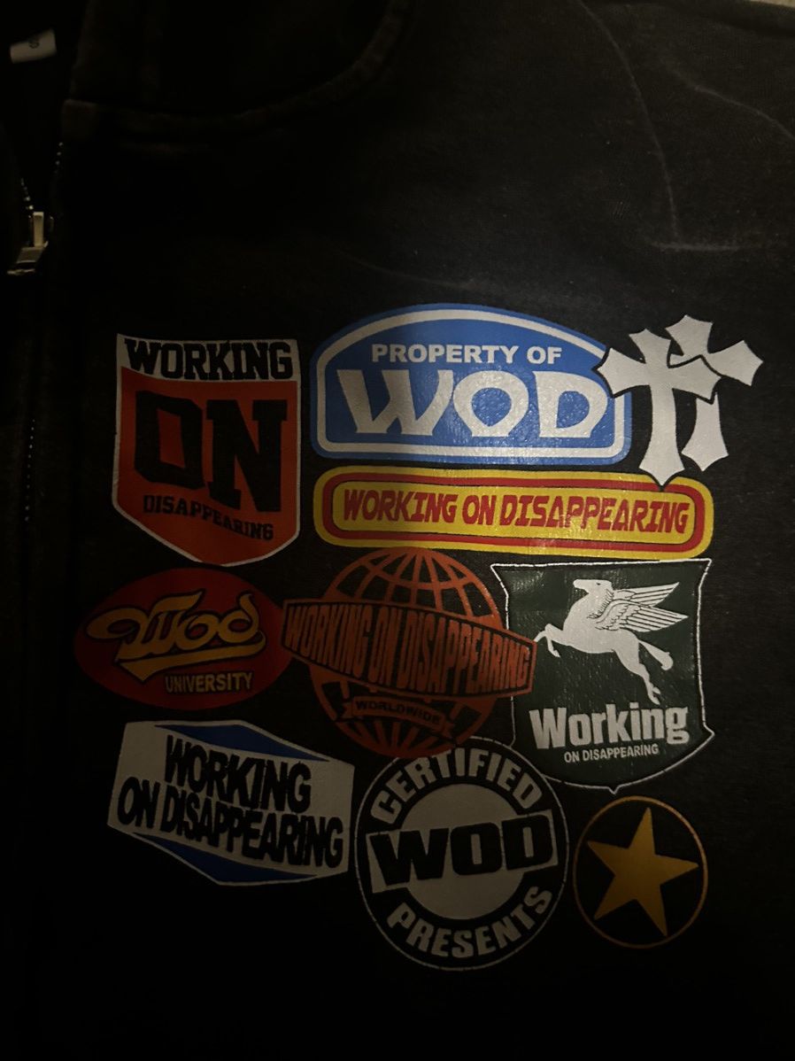 Other Working on disappearing. Size US S / EU 44-46 / 1 - 3 Thumbnail