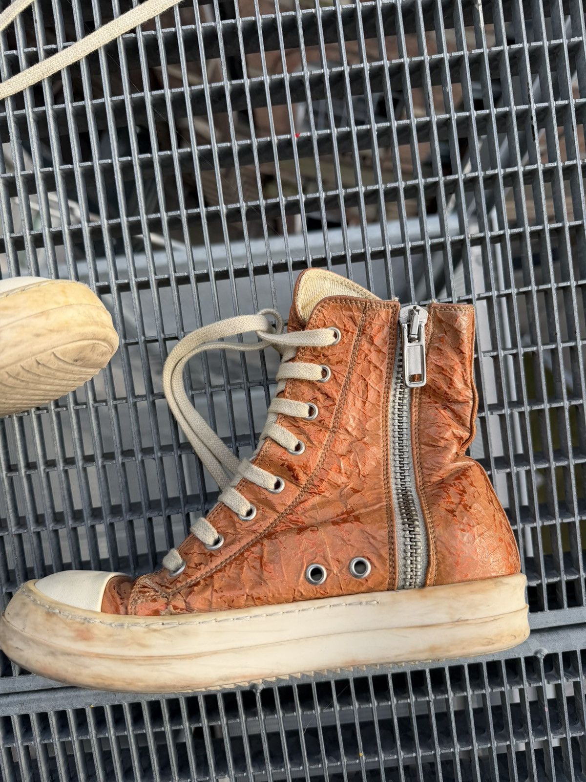 Rick Owens Drkshdw Rick Owens Drkshdw Papaya Foil Ramones Size US 6.5 / IT 36.5 - 5 Thumbnail