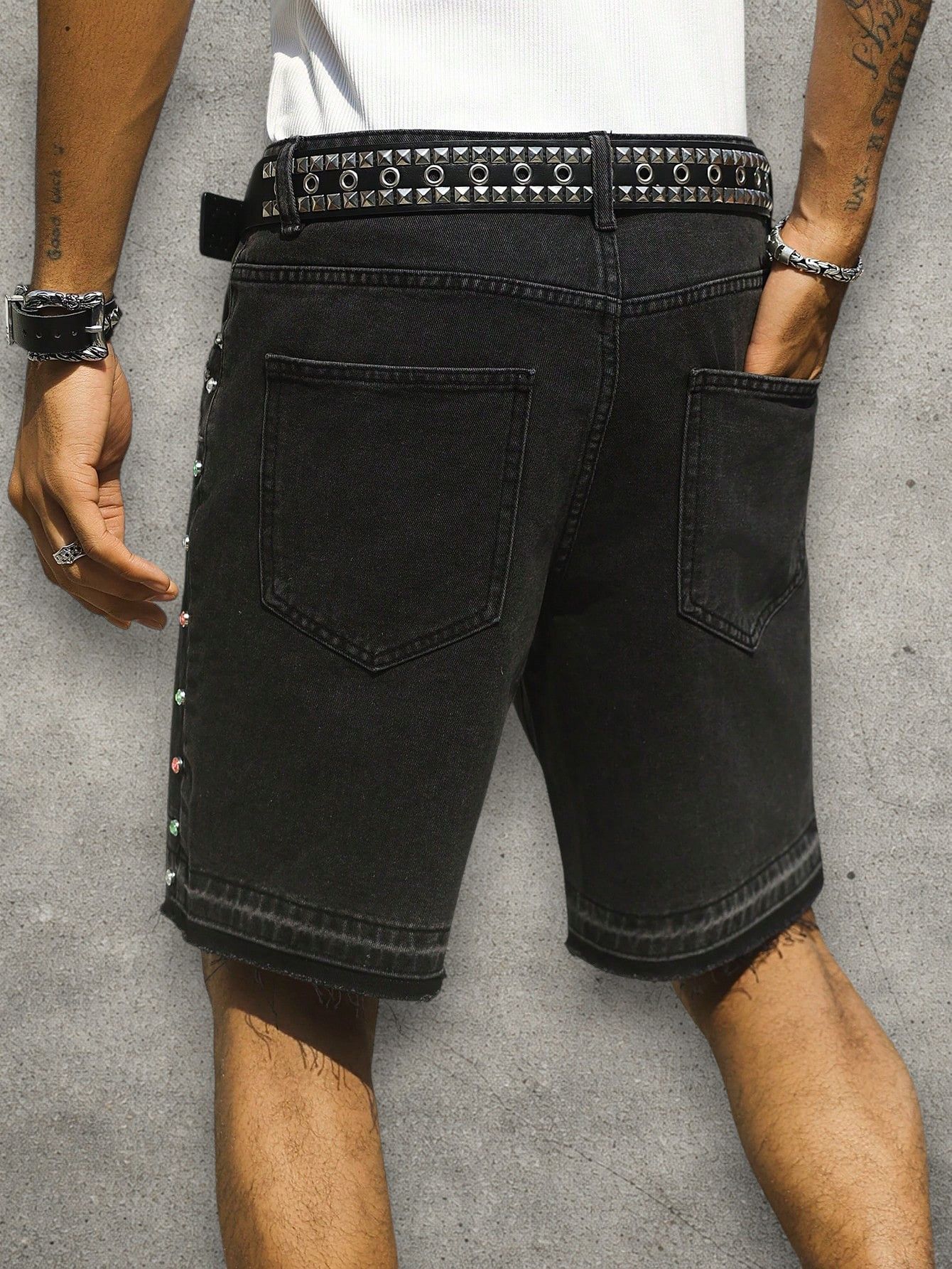 Japanese Brand Distressed gray jeans shorts Size US 32 / EU 48 - 4 Thumbnail