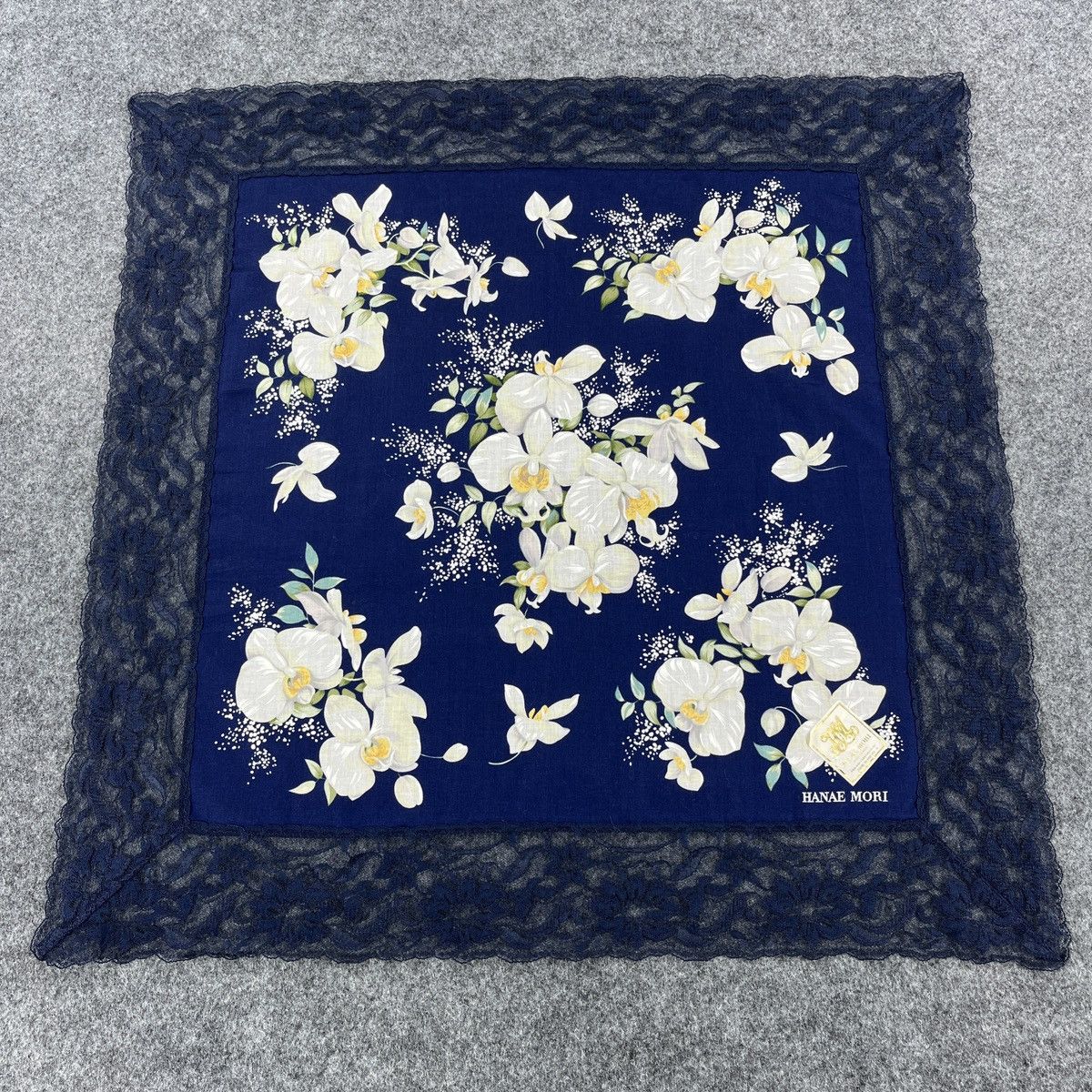 Hanae Mori × Japanese Brand Hanae Mori Bandana / Handkerchief / Neckerchief B101 Size ONE SIZE - 1 Thumbnail