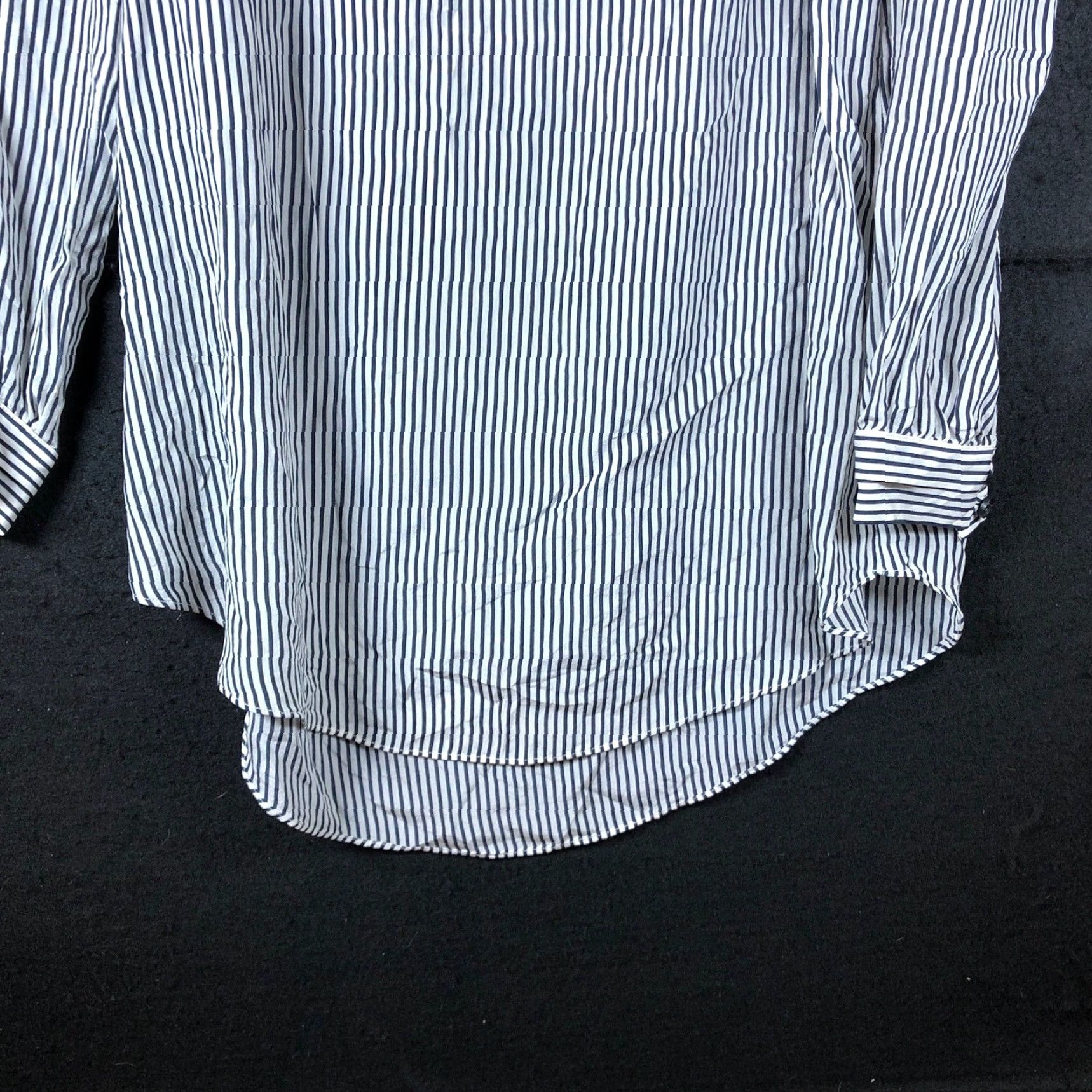Vintage Cabi Blouse Off Shoulder Navy Blue White Stripe 100% Silk Long Sleeve S Womens Size S / US 4 / IT 40 - 3 Thumbnail