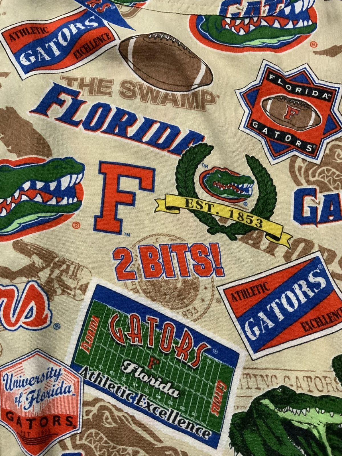 Vintage Vintage 90s Florida Gators Football Hawaiian Button Shirt Size US M / EU 48-50 / 2 - 5 Thumbnail