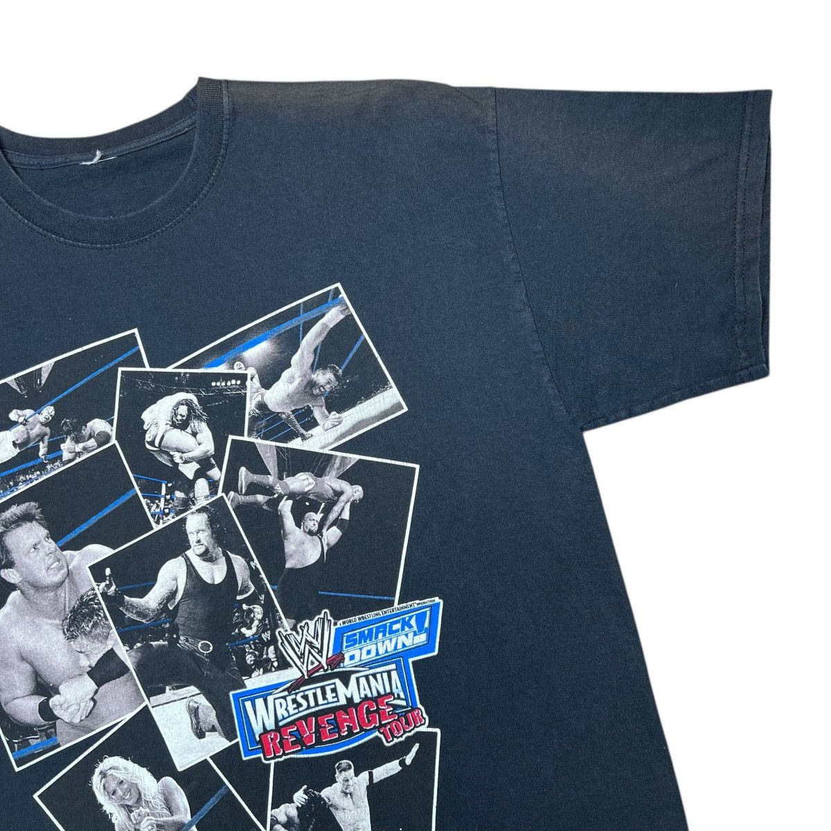 WWE Vintage 2005 WWE WrestleMania Revenge Tour Smackdown T-Shirt Size US XL / EU 56 / 4 - 7 Thumbnail
