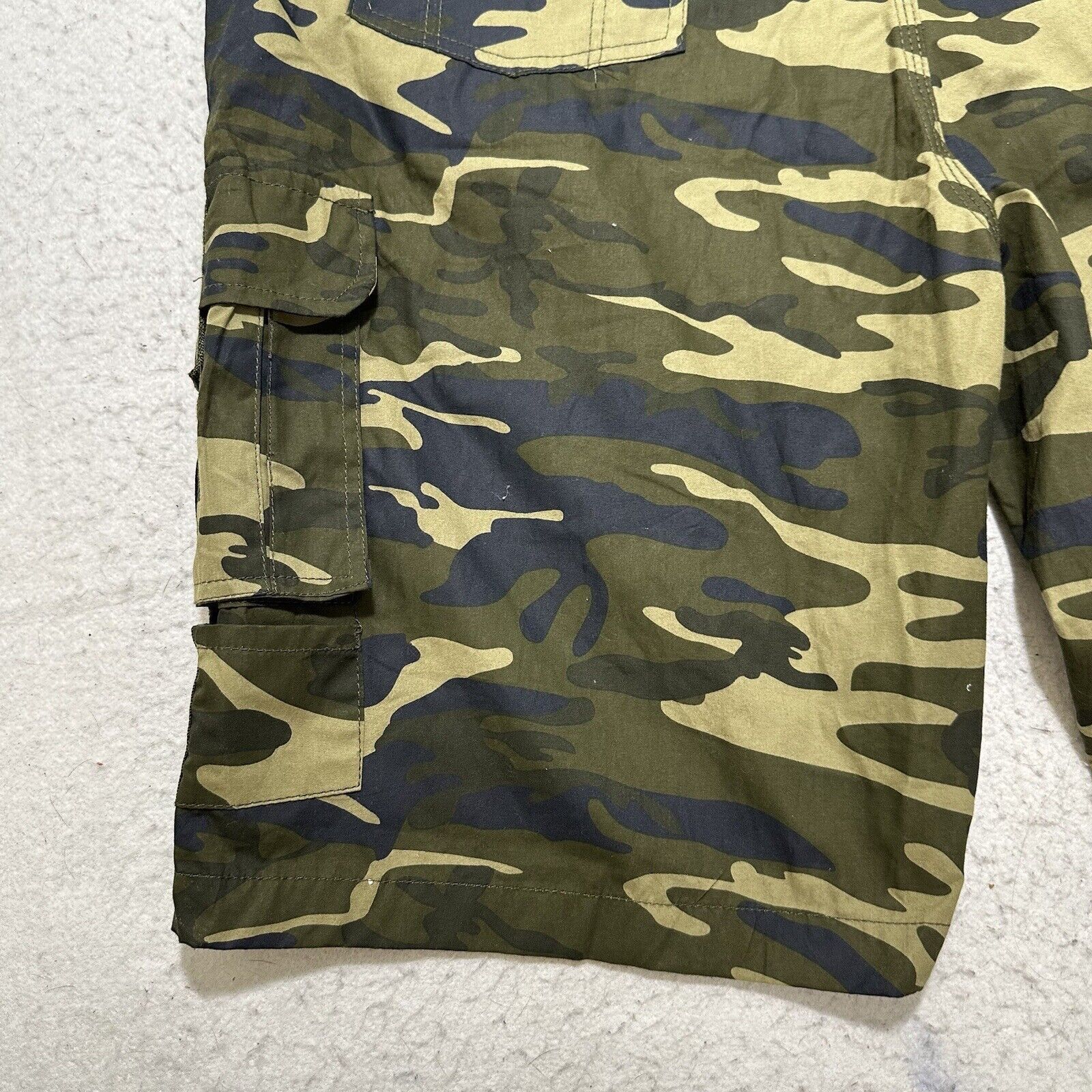 Alexander Julian Alexander Julian 44 Cargo Shorts 11.5" Inseam Green Camo Size US 44 / EU 60 - 9 Thumbnail