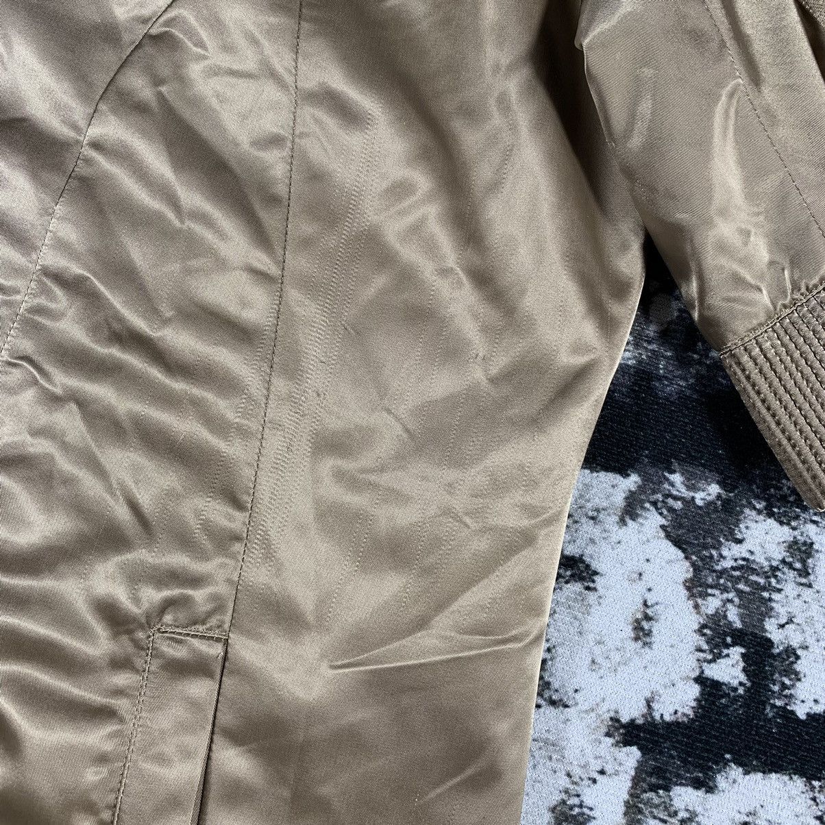 Prada 🔥RARE🔥Prada Gold Nylon Zip Jacket Coat Womens Vintage Size M / US 6-8 / IT 42-44 - 8 Thumbnail
