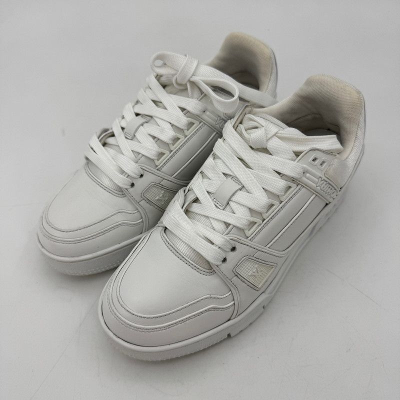 Louis Vuitton Louis Vuitton White Trainer Sneakers for Women 0079 Size US 8 / IT 38 - 1 Thumbnail