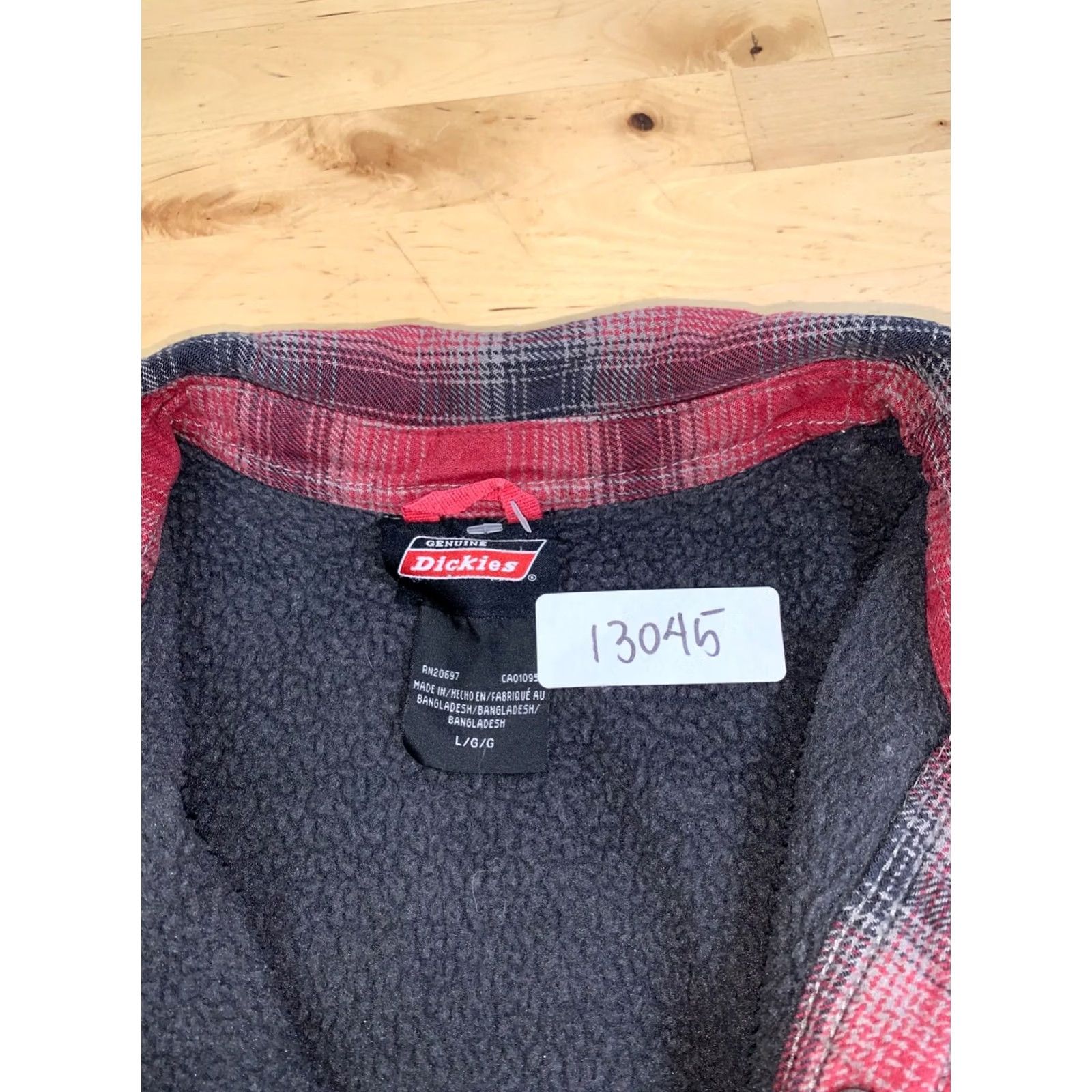 Dickies VINTAGE Dickies Jacket Men L Red Plaid Sherpa Lined Flannel Workwear Distress 13045 Size US L / EU 52-54 / 3 - 2 Thumbnail