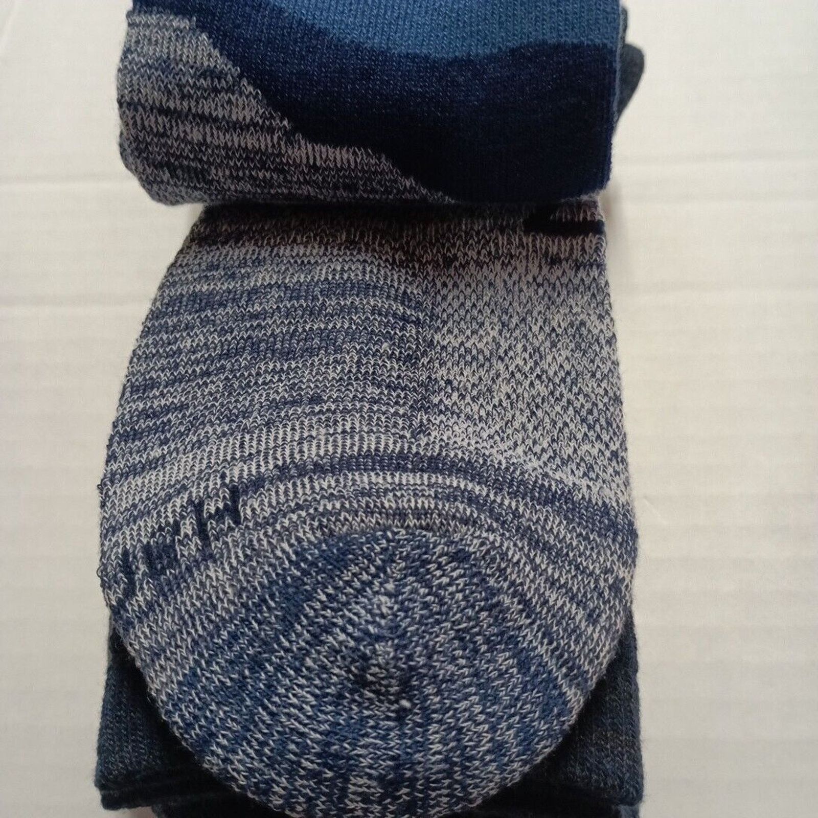 Hanes Hanes Men's Crew Socks, All-Over Cushioning, 3-Pair Pk Size ONE SIZE - 3 Thumbnail