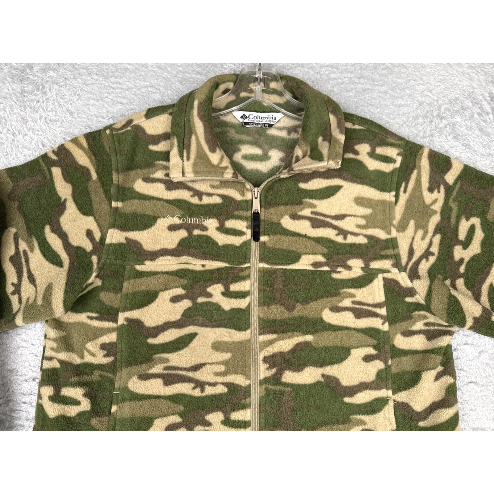 Vintage Columbia Fleece Jacket Mens Small Green Camo Full Zip Pockets Outdoor Hiking Size US S / EU 44-46 / 1 - 7 Thumbnail