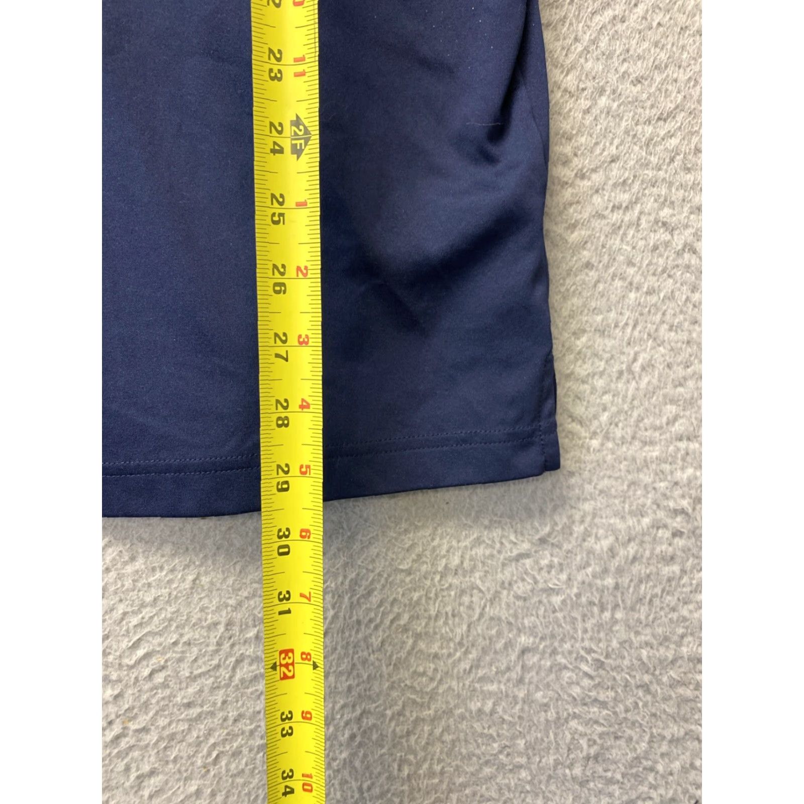 Vintage Greg Norman Men's L Performance Golf Polo UPF Navy Shark 121-17 / Trade Size US L / EU 52-54 / 3 - 7 Thumbnail