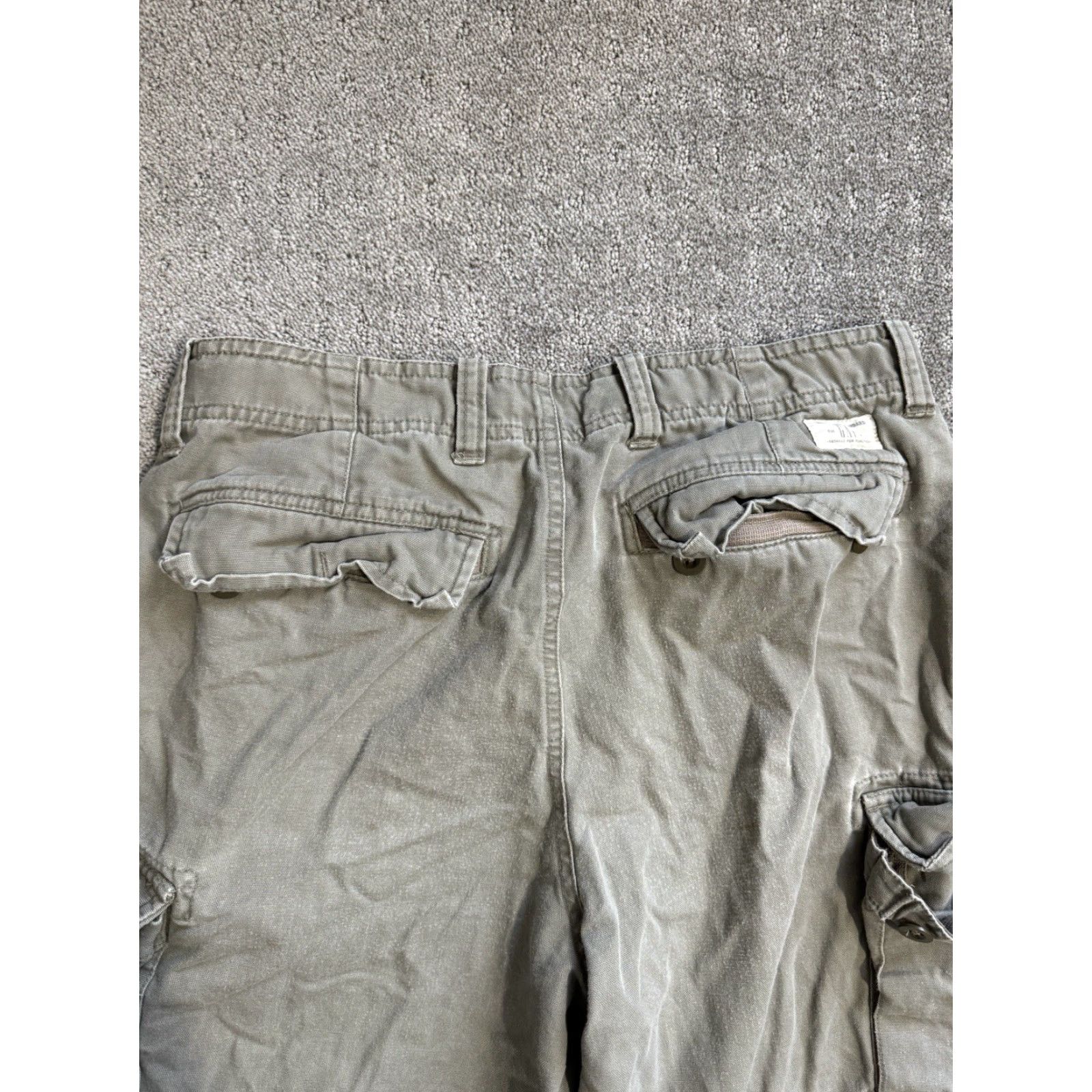 Gap VINTAGE Gap Cargo Shorts Men 31 Beige Brown Zip Fly Drawstring Buttoned Pockets Size US 31 - 4 Thumbnail