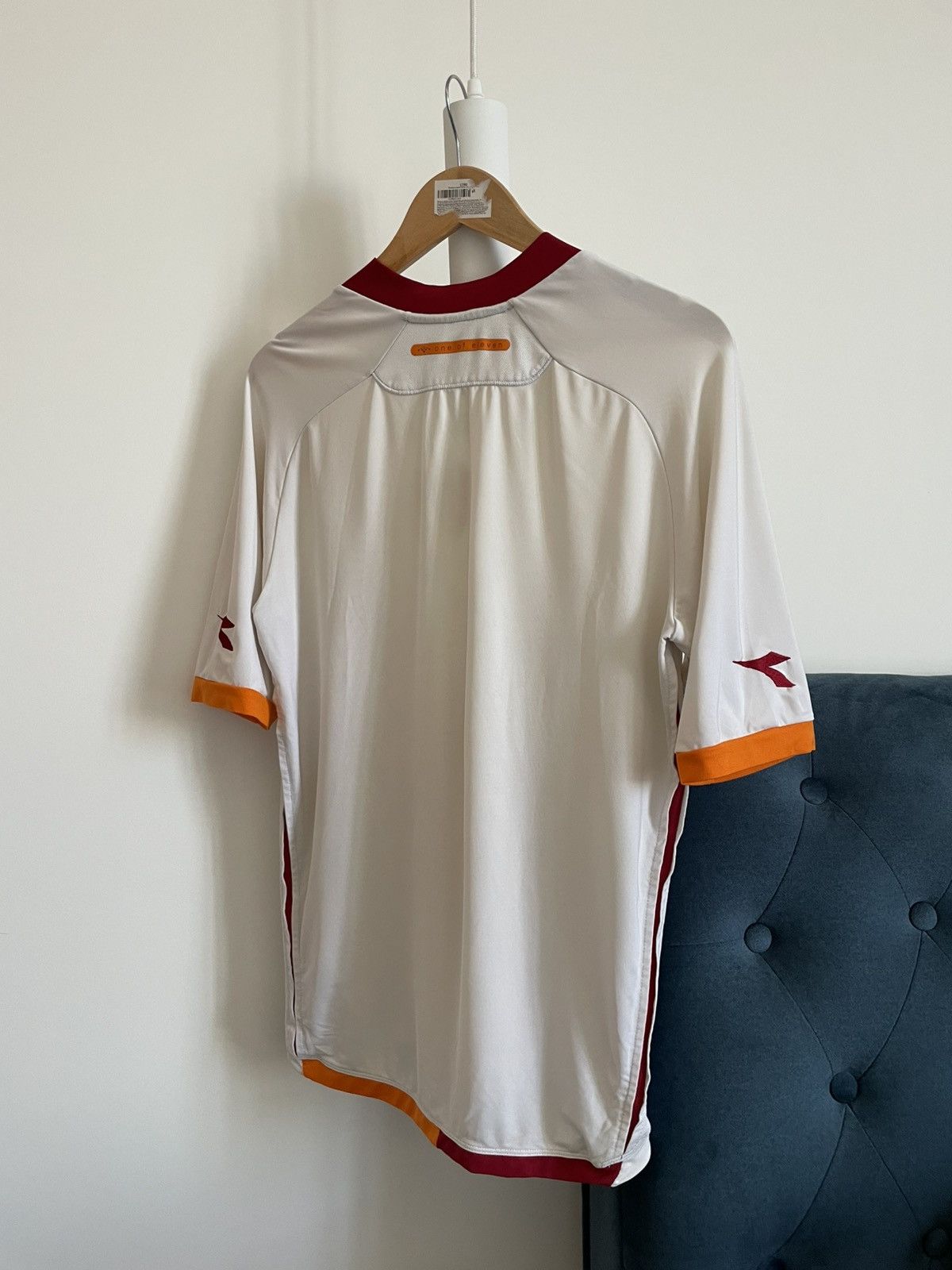 Diadora Vintage Diadora Roma 2006/2007 Away Football Shirt Jersey Size US M / EU 48-50 / 2 - 9 Thumbnail