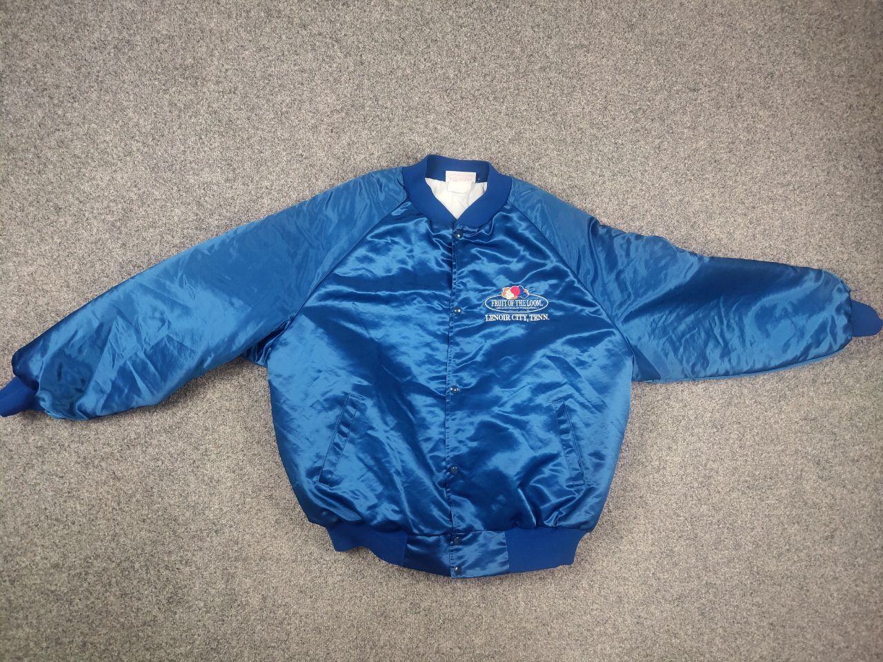 Fruit Of The Loom Vintage 80's Delta Logo Fruit Of The Loom Bomber Jacket Size US XL / EU 56 / 4 - 14 Thumbnail