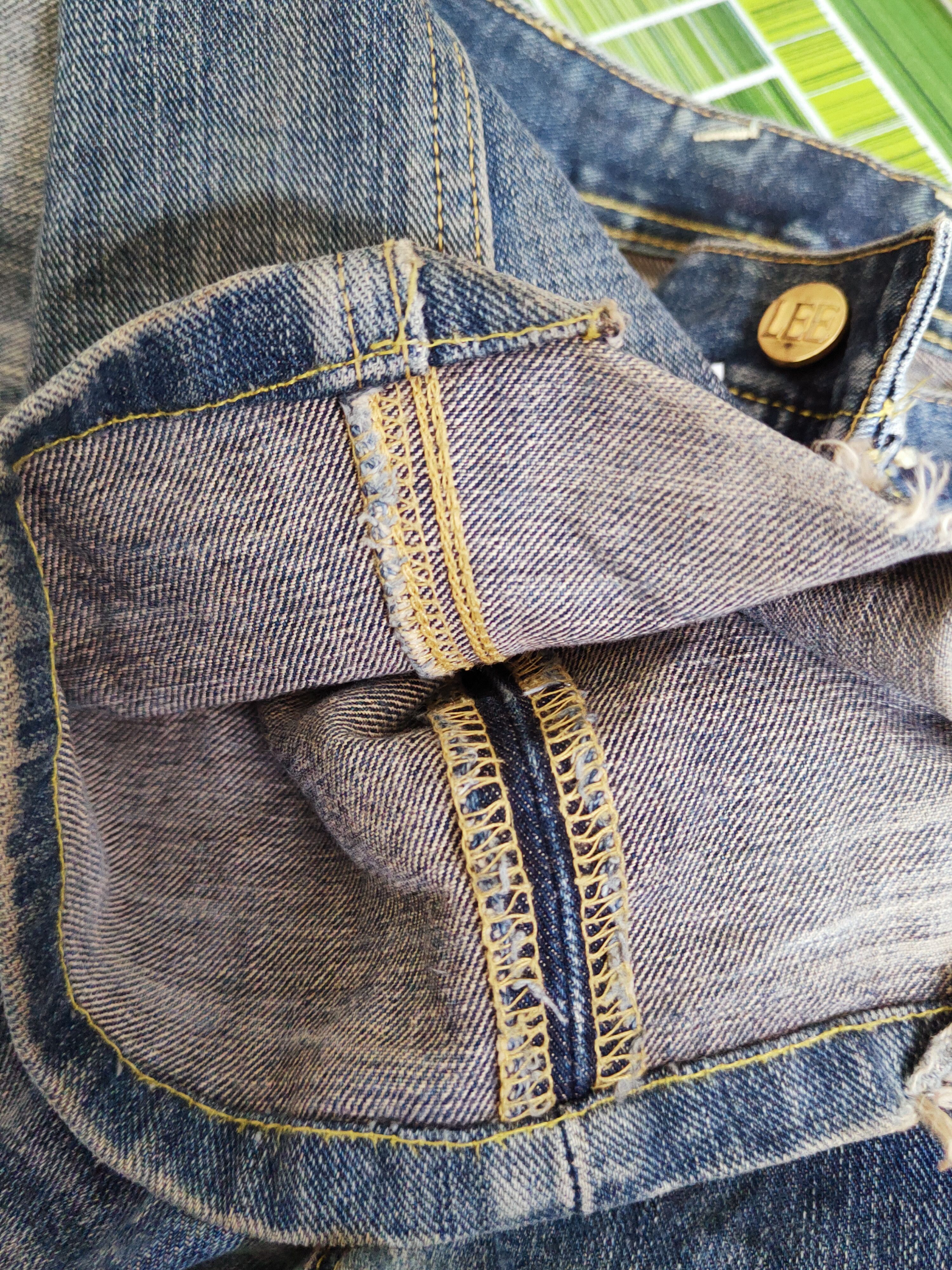 Japanese Brand Lee Blue Distressed Ripped Jeans #S2689 Size US 31 - 15 Thumbnail