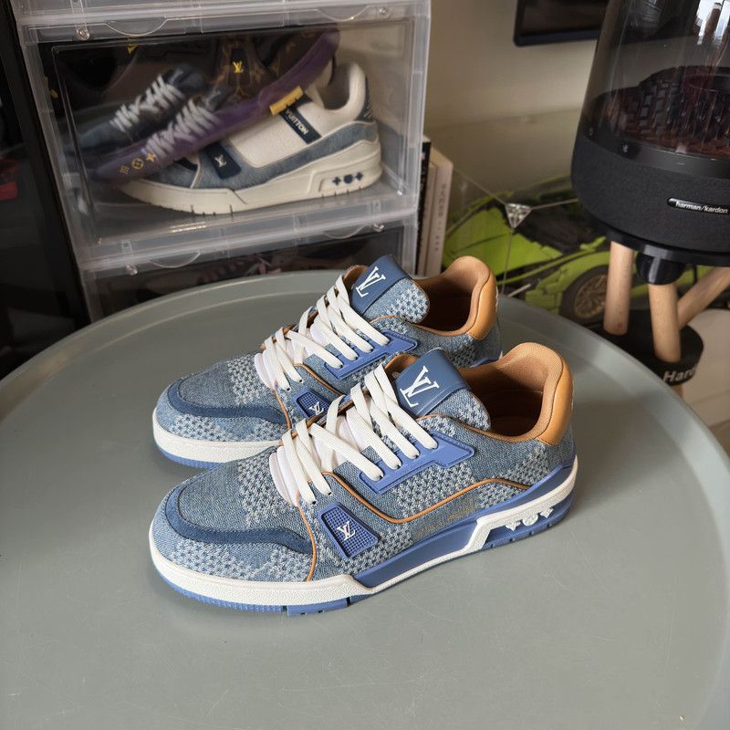 Louis Vuitton Louis Vuitton Blue Leather Trainer Low-Top Sneakers 0079 Size US 8 / EU 41 - 1 Thumbnail