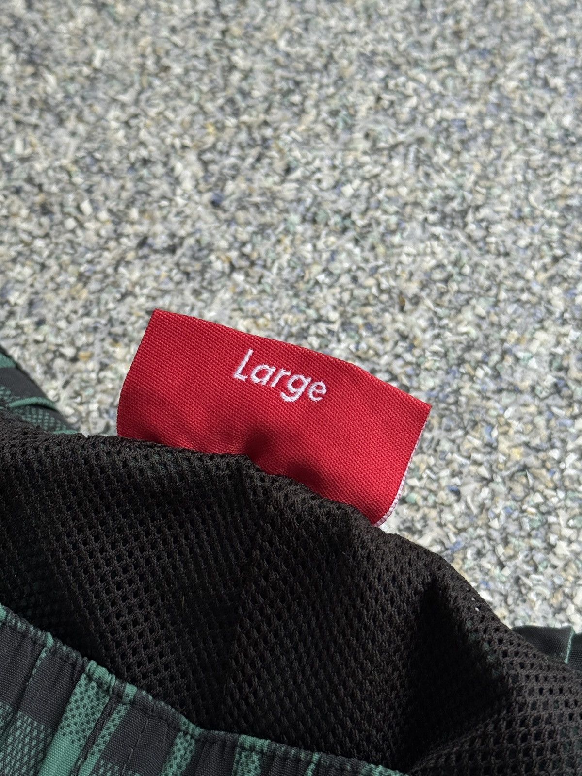 Supreme Supreme Plaid Nylon Trackpants FW18 Size US 34 / EU 50 - 6 Thumbnail