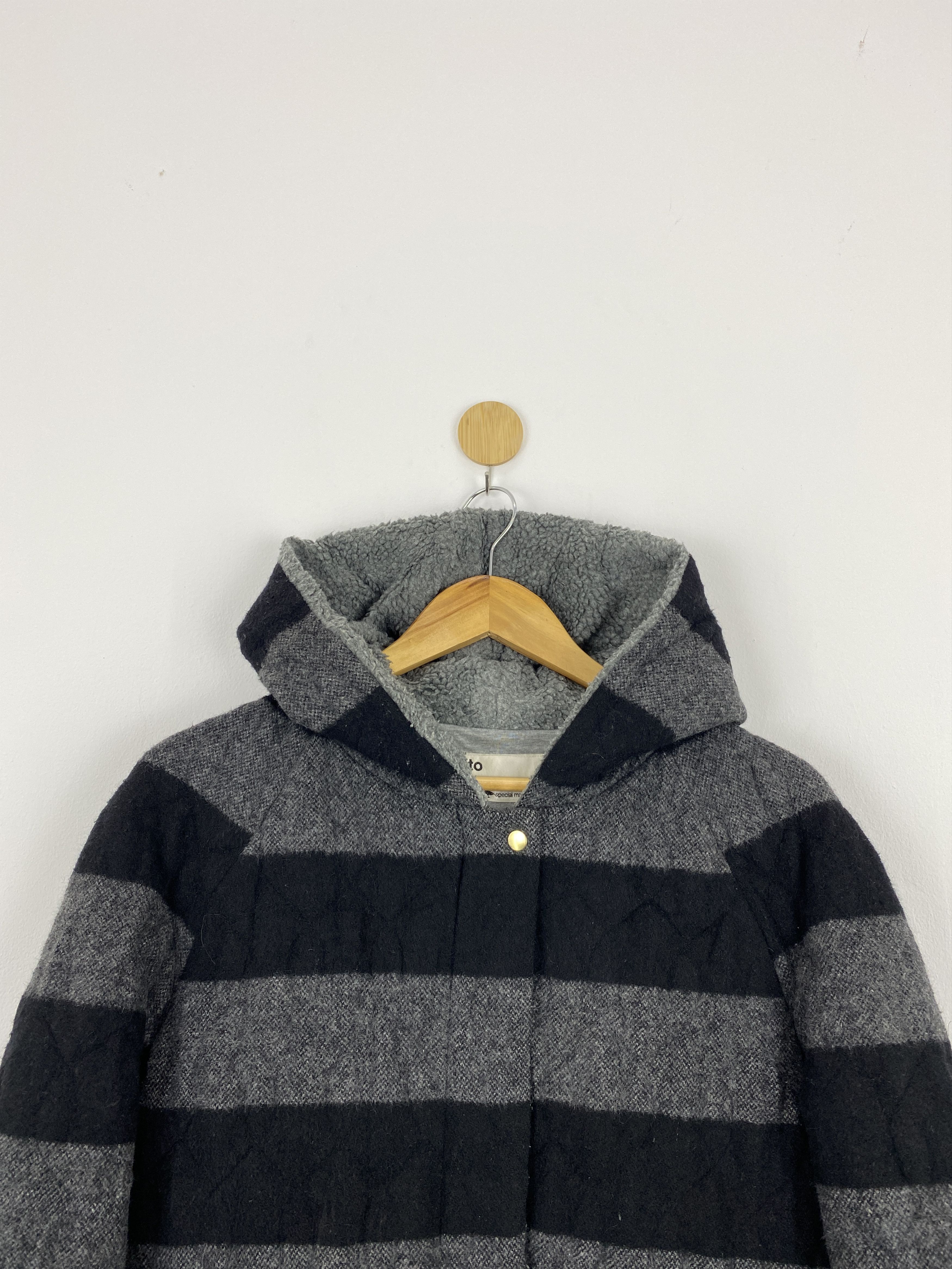Japanese Brand Vintage Isato Japan Striped Bomber Wool Zipper Jacket Size US XS / EU 42 / 0 - 2 Thumbnail