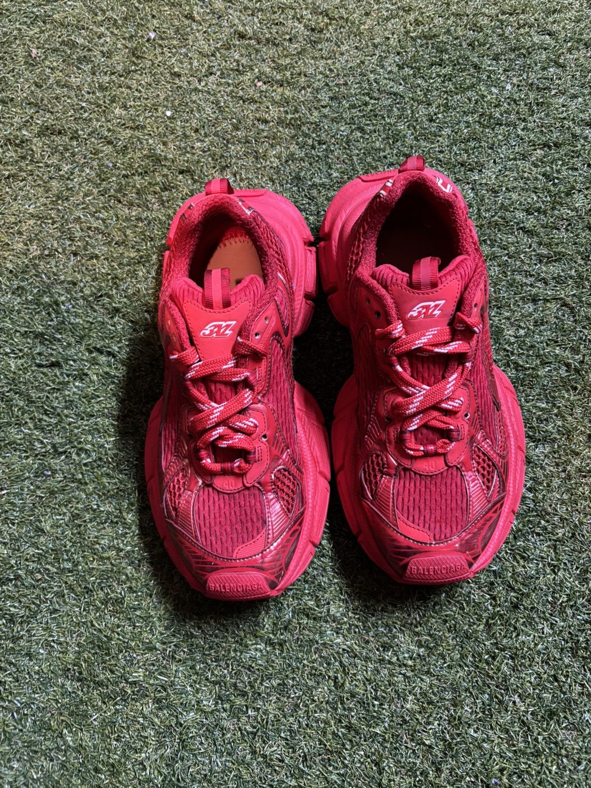 Balenciaga Balenciaga 3XL Red Size US 7 / EU 40 - 5 Thumbnail