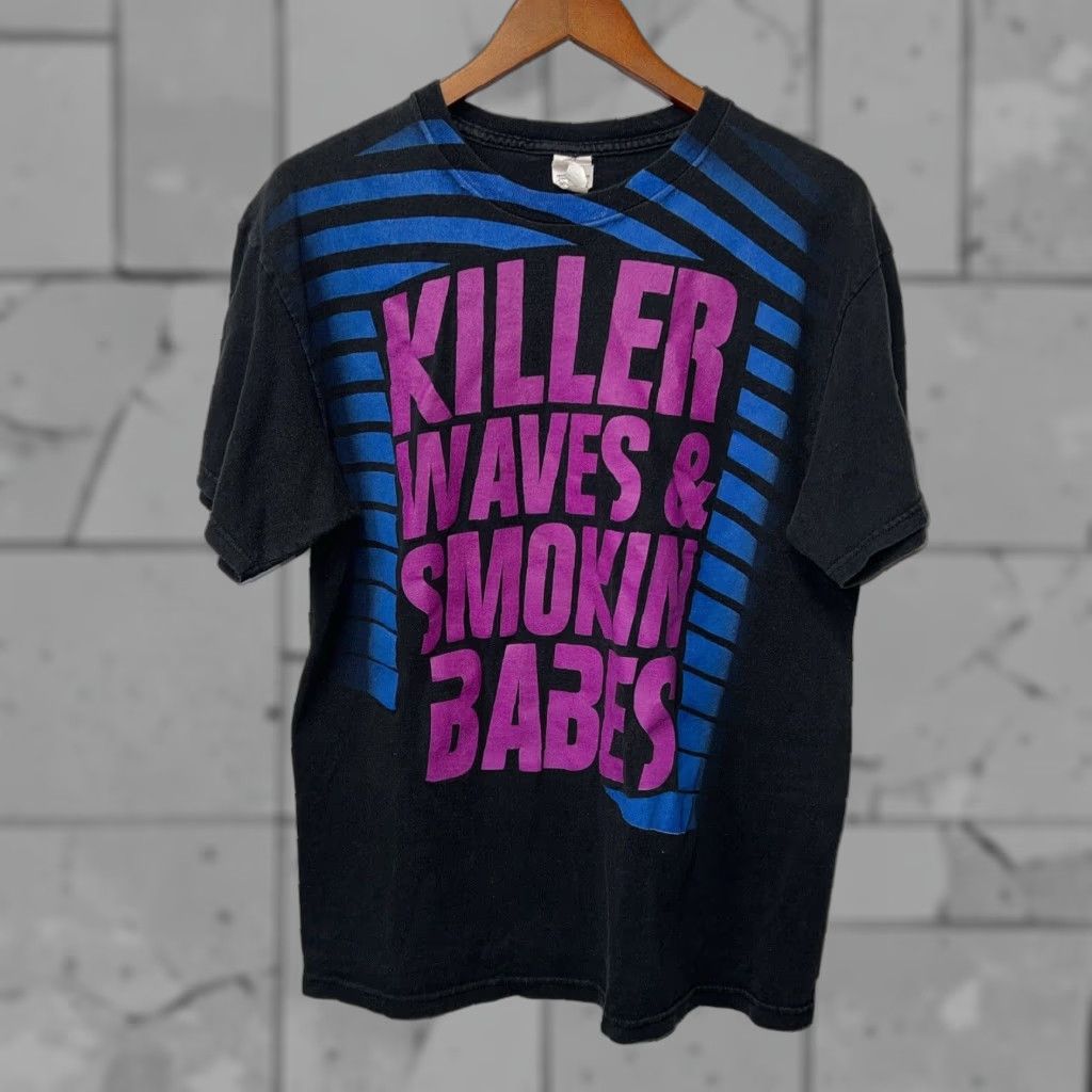 Delta VINTAGE Delta T-Shirt Killer Waves And Smokin Babes Black Mens Size L Size US L / EU 52-54 / 3 - 1 Thumbnail