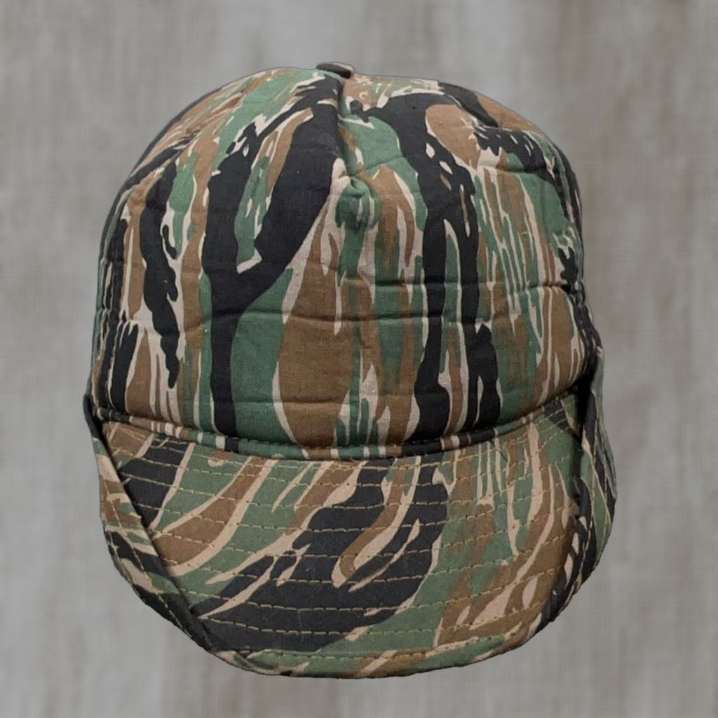 Vintage Vintage Trapper Hat Cap M Camouflage Camo Hunting Ear Flaps 90s Y2K Fedora Bill Mens Hats Size ONE SIZE - 1 Thumbnail