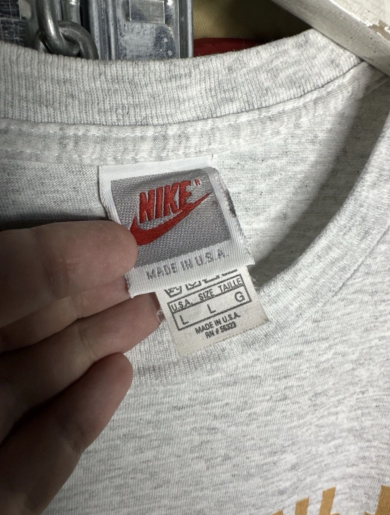 Nike Vintage Nike Basketball Jam NBA T Shirt 90s Size L Size US L / EU 52-54 / 3 - 6 Thumbnail
