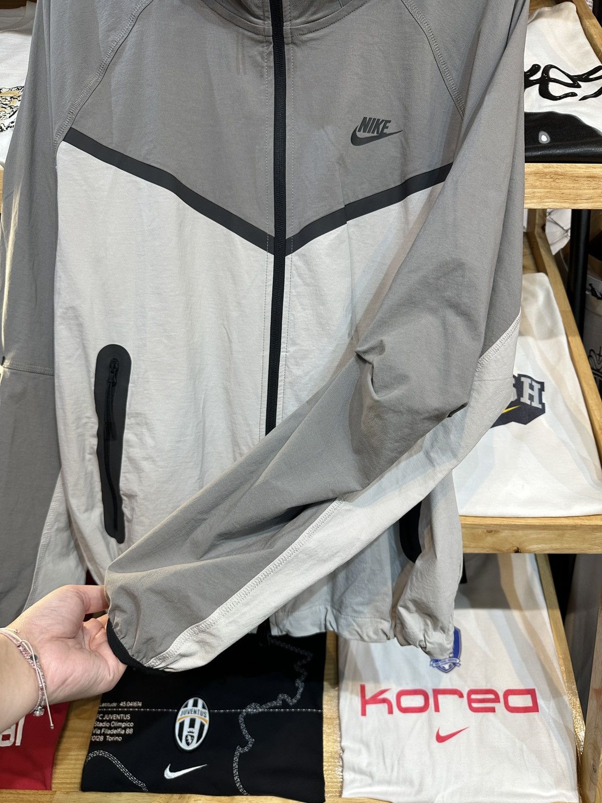 Nike Nike Tech Woven Track Jacket Size US M / EU 48-50 / 2 - 5 Thumbnail