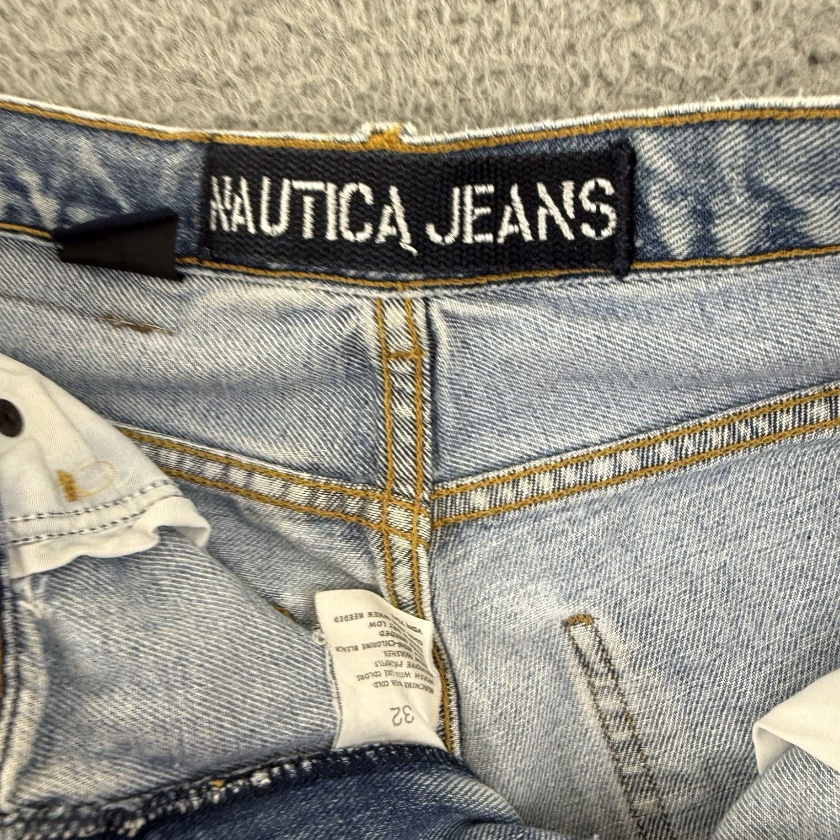 Nautica VINTAGE Nautica Shorts Mens 30 Blue Denim Bermuda Cargo Pocket Baggy 10" 90s USA Mens Size US 30 / EU 46 - 7 Thumbnail