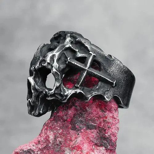 Jewelry Hollow Skull Ring Size ONE SIZE - 5 Thumbnail