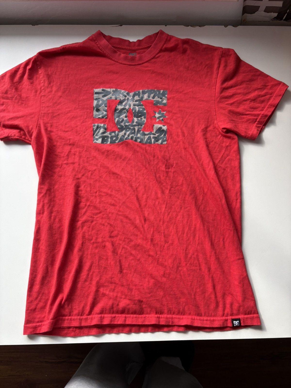 DC Vintage DC T-Shirt Y2K Size US M / EU 48-50 / 2 - 1 Thumbnail