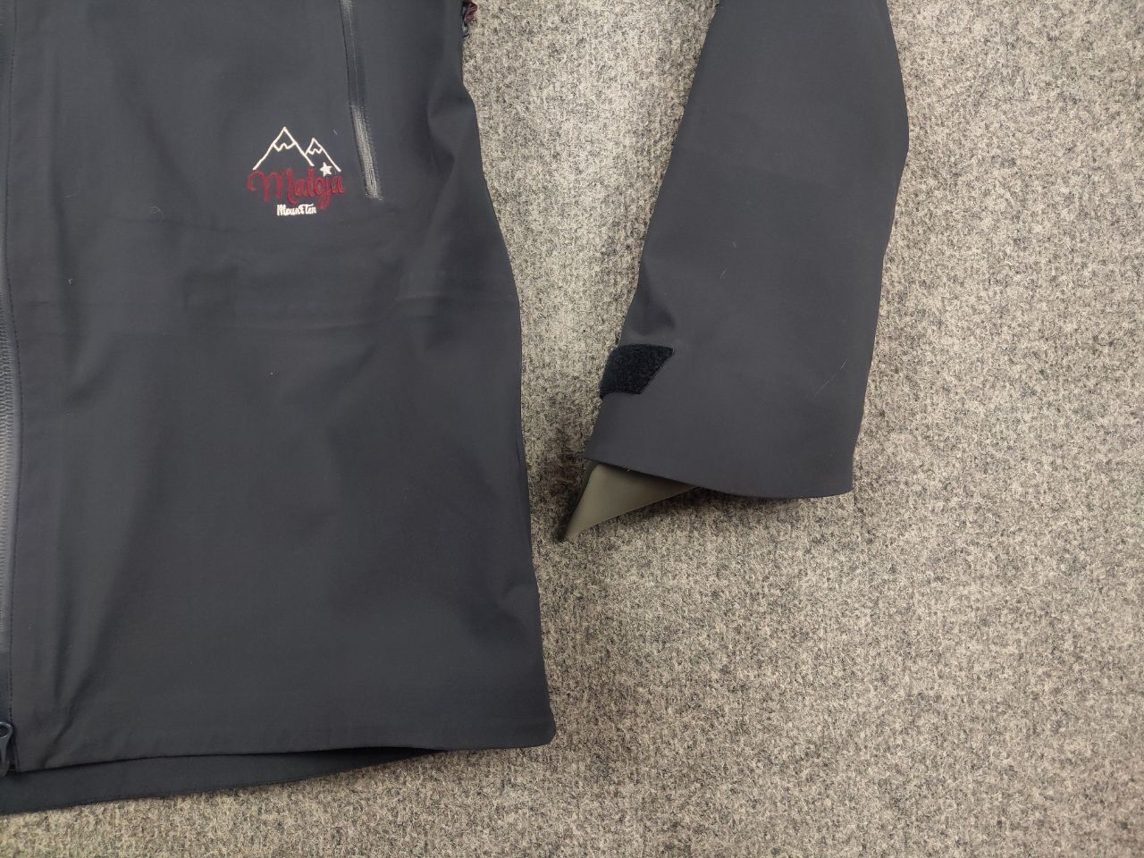 Maloja Maloja Vallra ligh membrane trekking hooded Pockets jacket Size US L / EU 52-54 / 3 - 5 Thumbnail