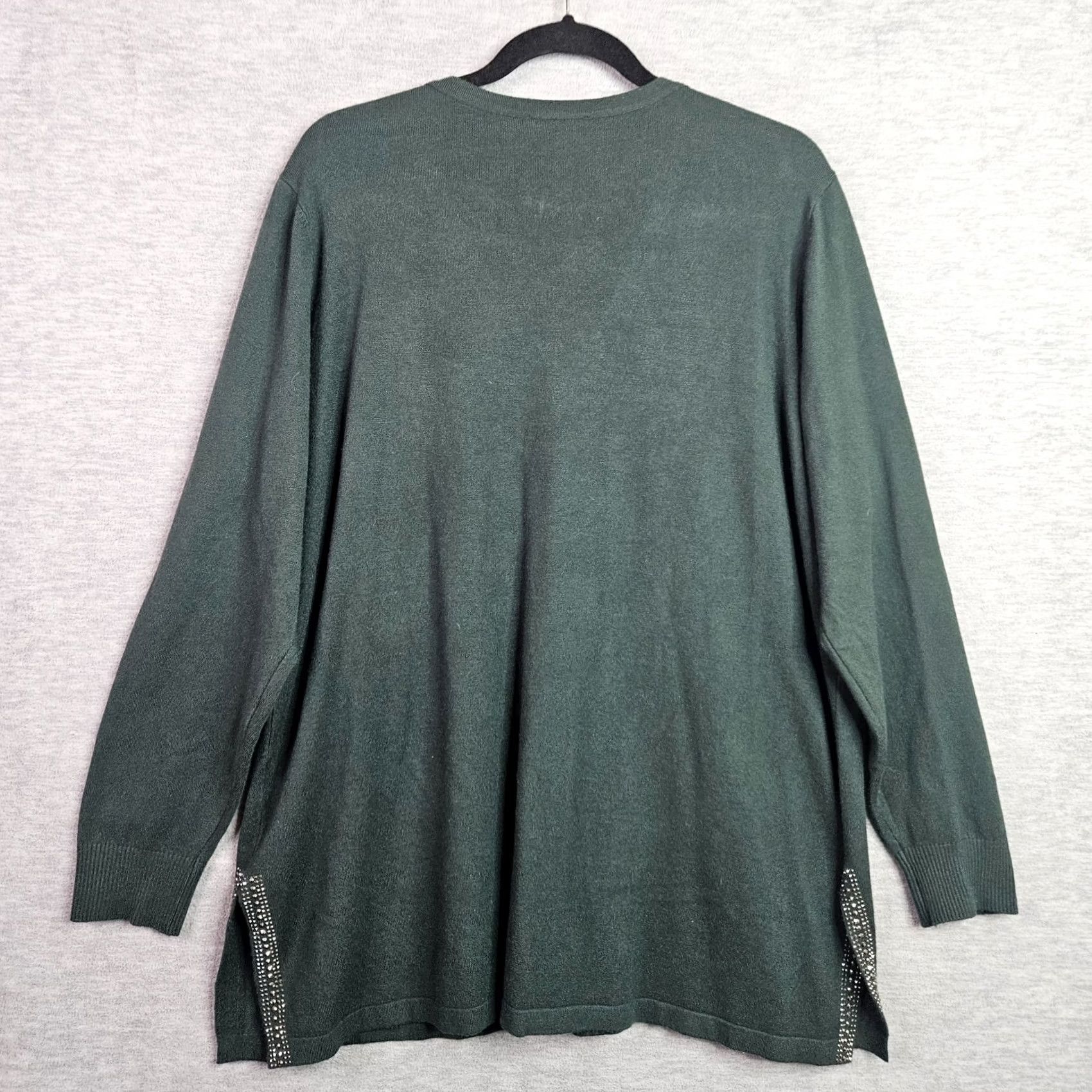 Vintage Adrienne Vittadini Women's 1X V-Neck Stud Green Long Sleeve Knit Pullover Sweater Size XL / US 12-14 / IT 48-50 - 2 Thumbnail