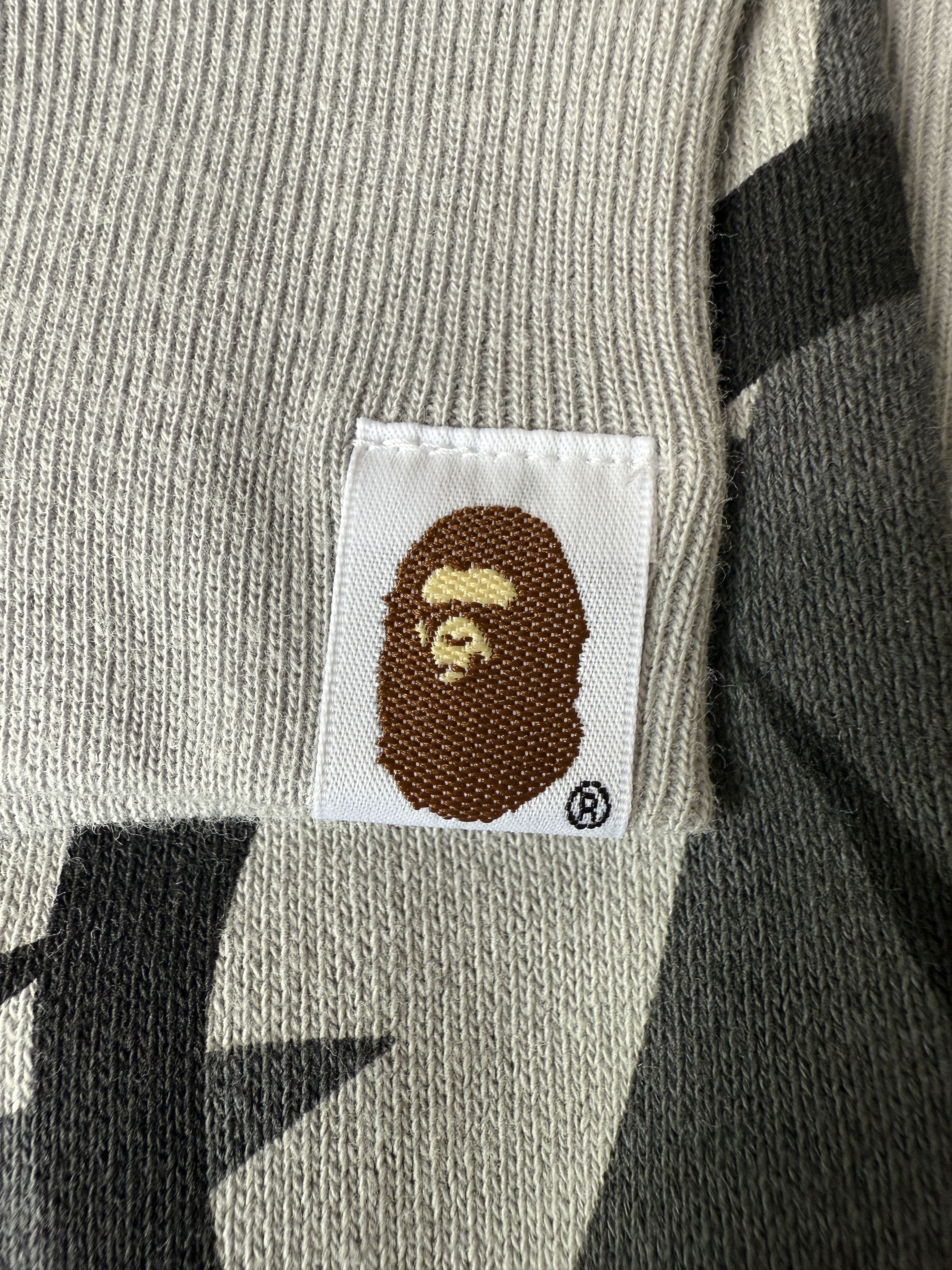 Bape × Neighborhood BAPE X NBHD TRIAL CAMO TWO FACE HALF ZIP PULLOVER HOODIE Size US M / EU 48-50 / 2 - 10 Thumbnail