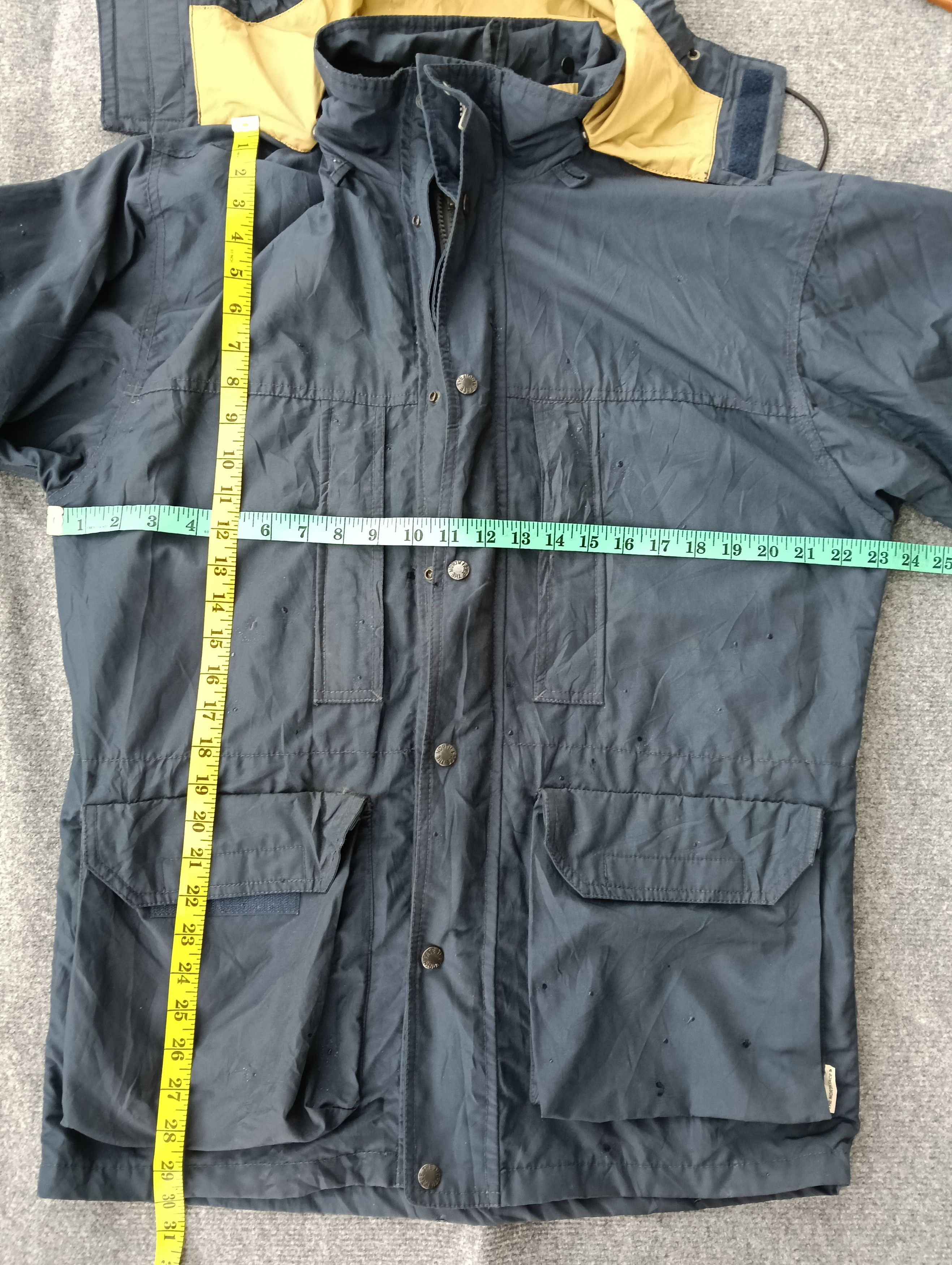 The North Face VINTAGE THE NORTH FACE HOODIE JACKET. Size US M / EU 48-50 / 2 - 10 Thumbnail