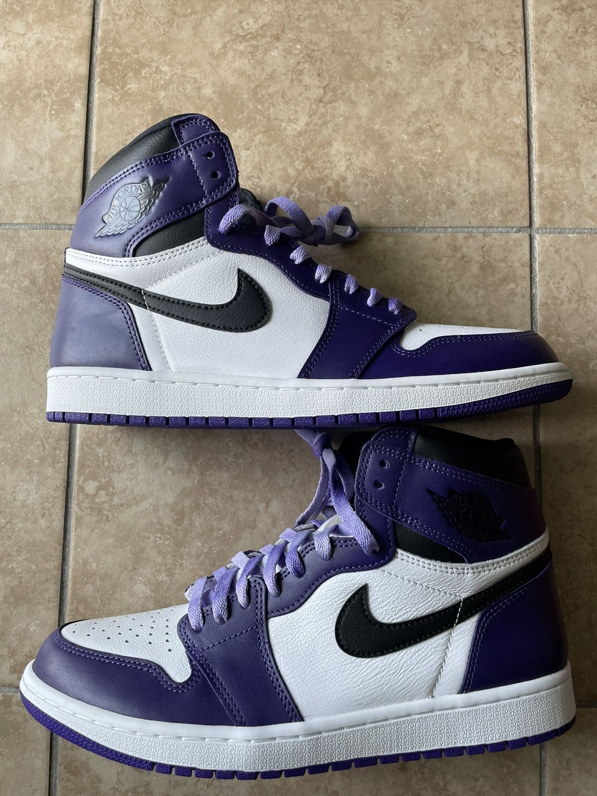 Jordan Brand AIR JORDAN 1 RETRO HIGH OG/ COURT PURPLE Size US 10.5 / EU 43-44 - 1 Thumbnail