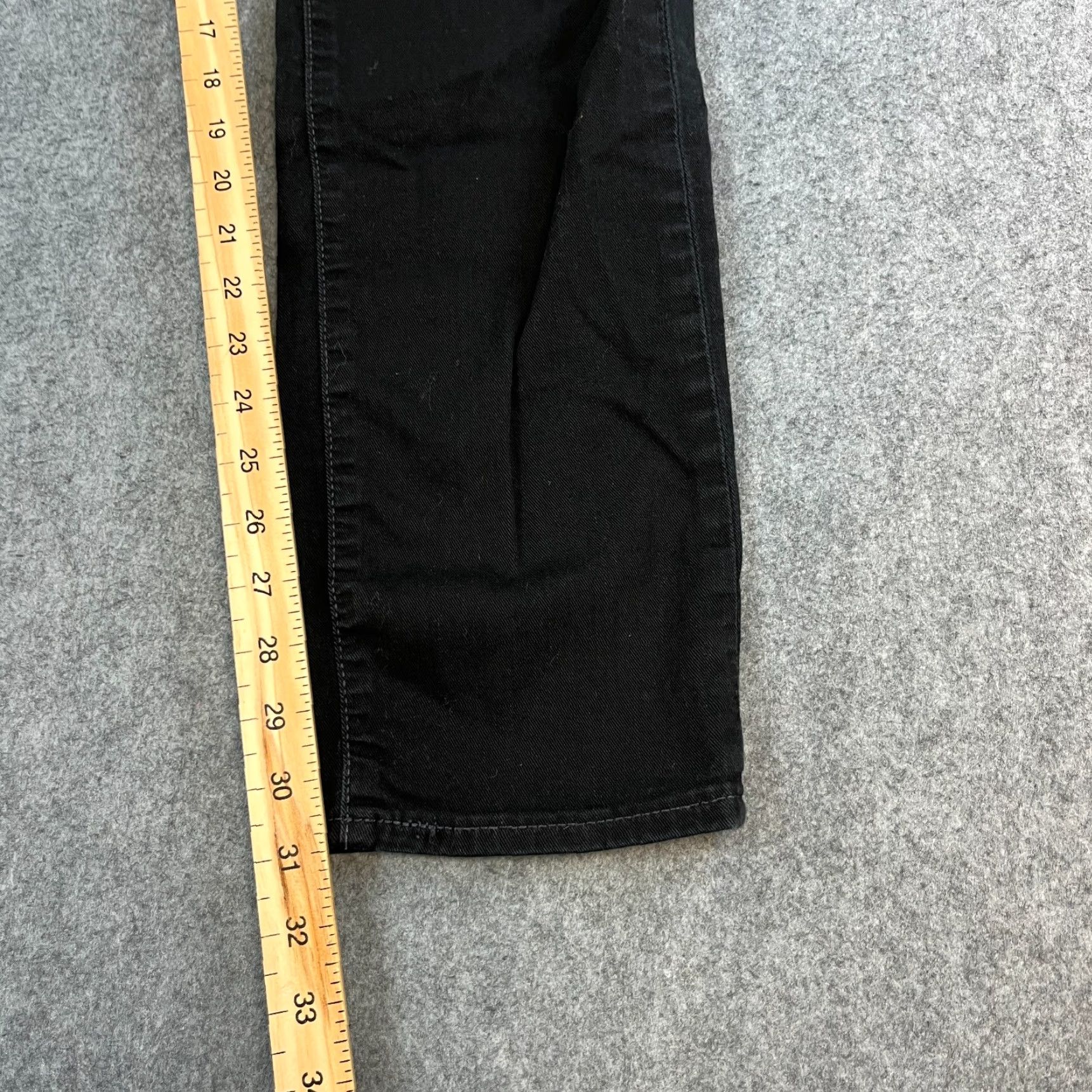 Levi's Levi's 511 Jeans Slim Tapered 32 32 Dark Wash Black Stretch Zip Fly - Levi's Denim Men Jeans 5-Pocket Modern Fit 32x32 Size US 32 / EU 48 - 4 Thumbnail