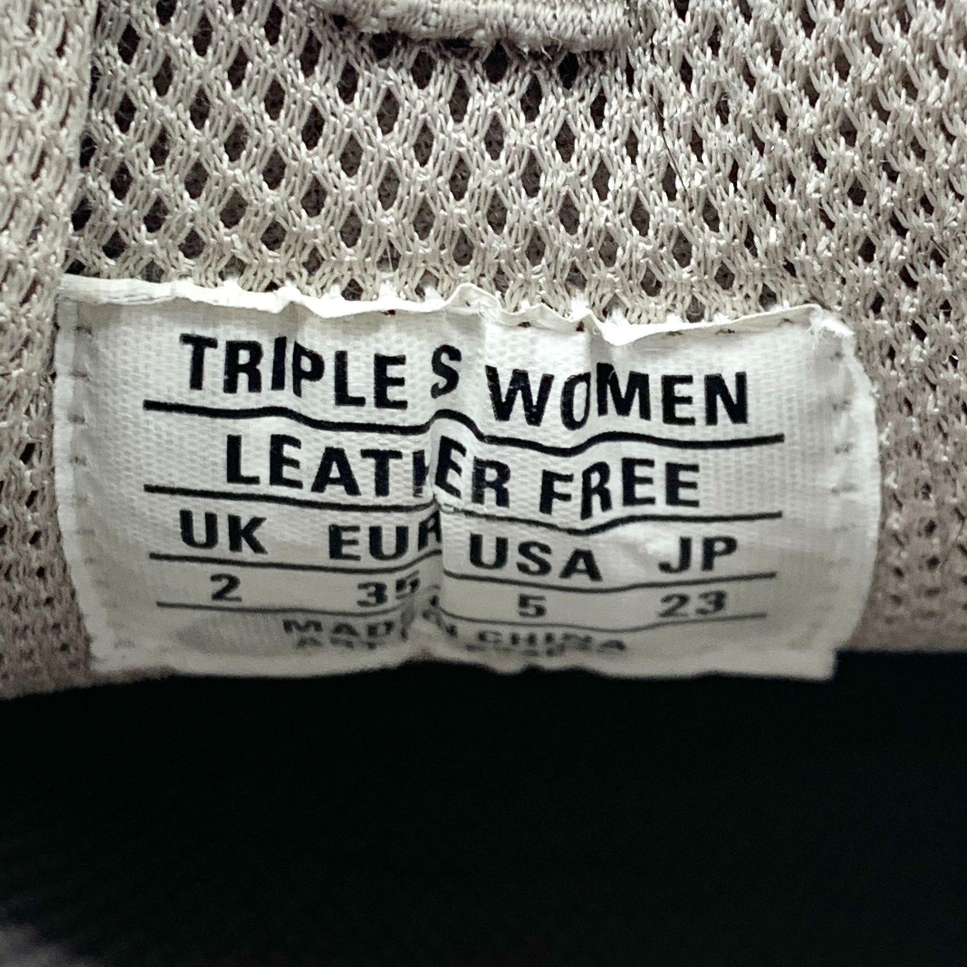 Balenciaga Balenciaga Triple S Beige Sneakers Size 35 Womens Leather De Size US 5 / IT 35 - 9 Thumbnail