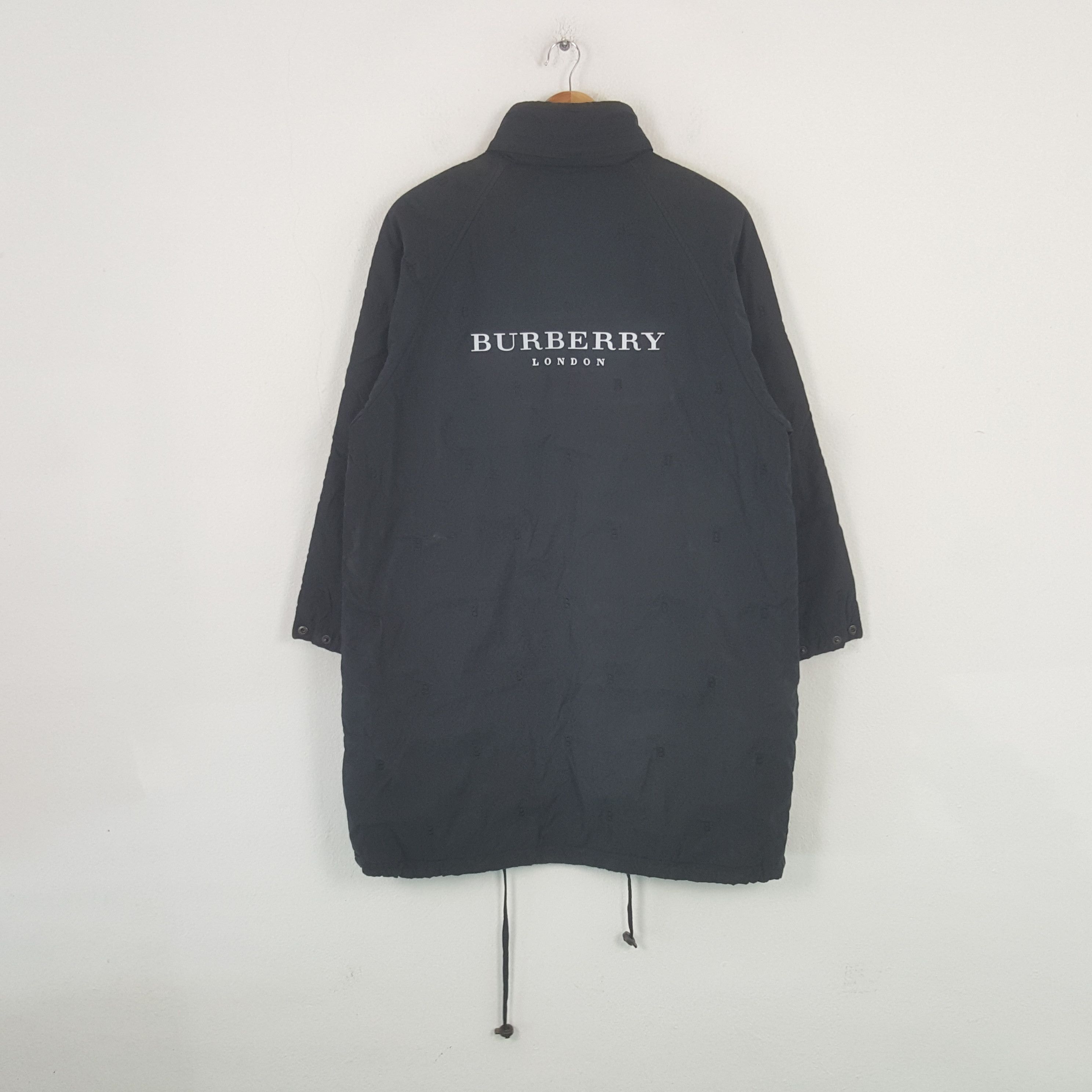 Burberry Vintage Burberry London Designer Brand Long Jacket RR3 Size US L / EU 52-54 / 3 - 1 Thumbnail