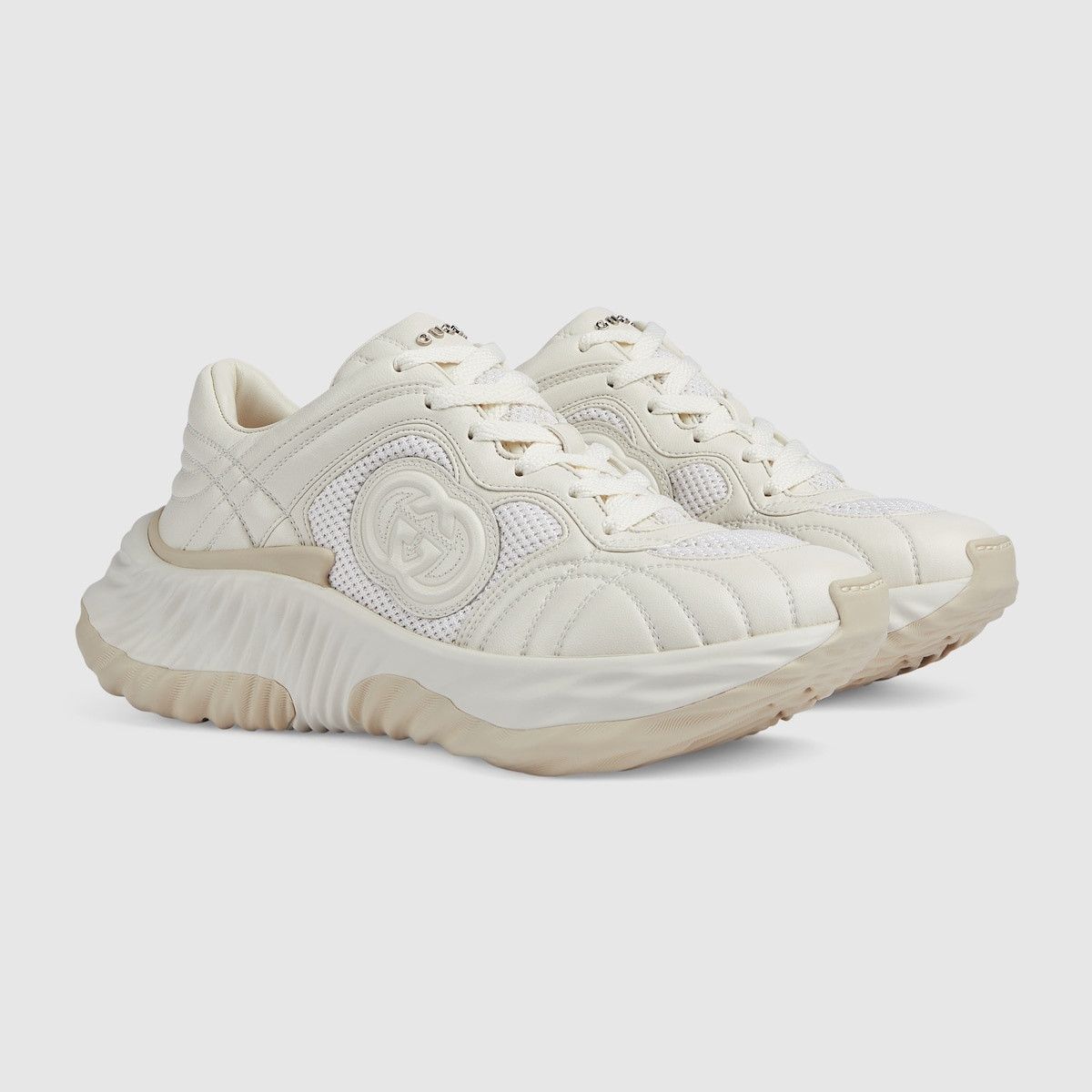 oc11z1025 Ripple Sneakers in White