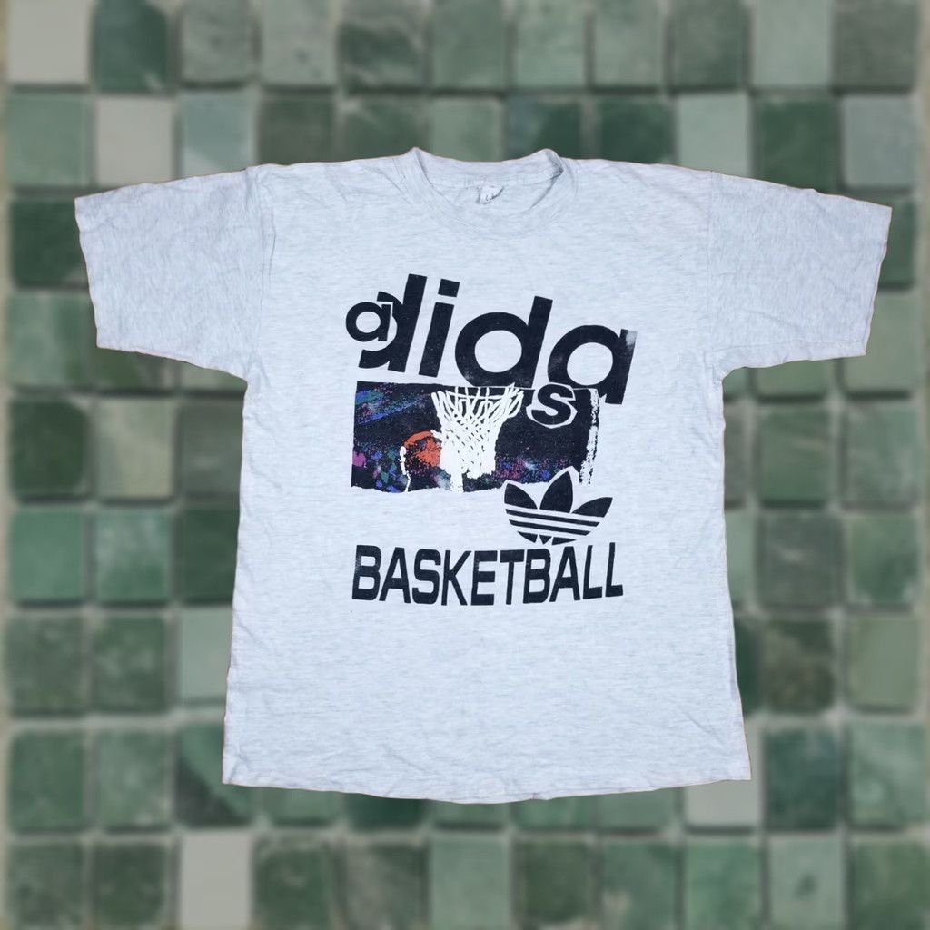 Adidas VINTAGE adidas Basketball Light Gray Old School T-Shirt SZ Medium Men Short Sleeve Cotton Round Neck 90s USA Retro Size US M / EU 48-50 / 2 - 1 Thumbnail