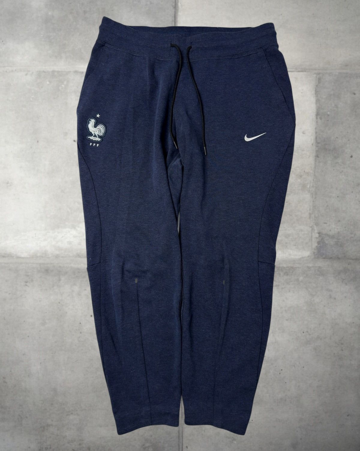 Nike Nike tech fleece France trackpants drill blokecore football Size US 34 / EU 50 - 1 Thumbnail
