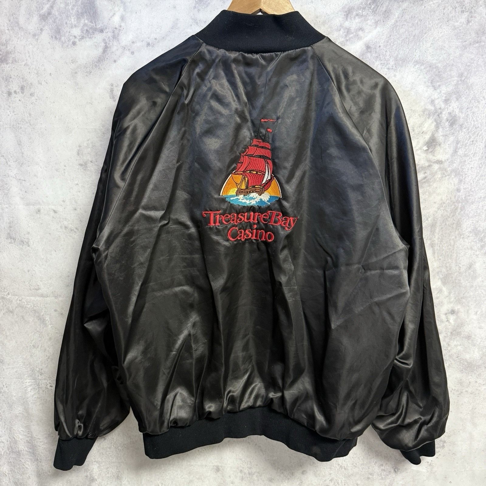 Vintage Vintage 80s Treasure Bay Casino Satin Jacket Black Snap Bomb Size US L / EU 52-54 / 3 - 1 Thumbnail