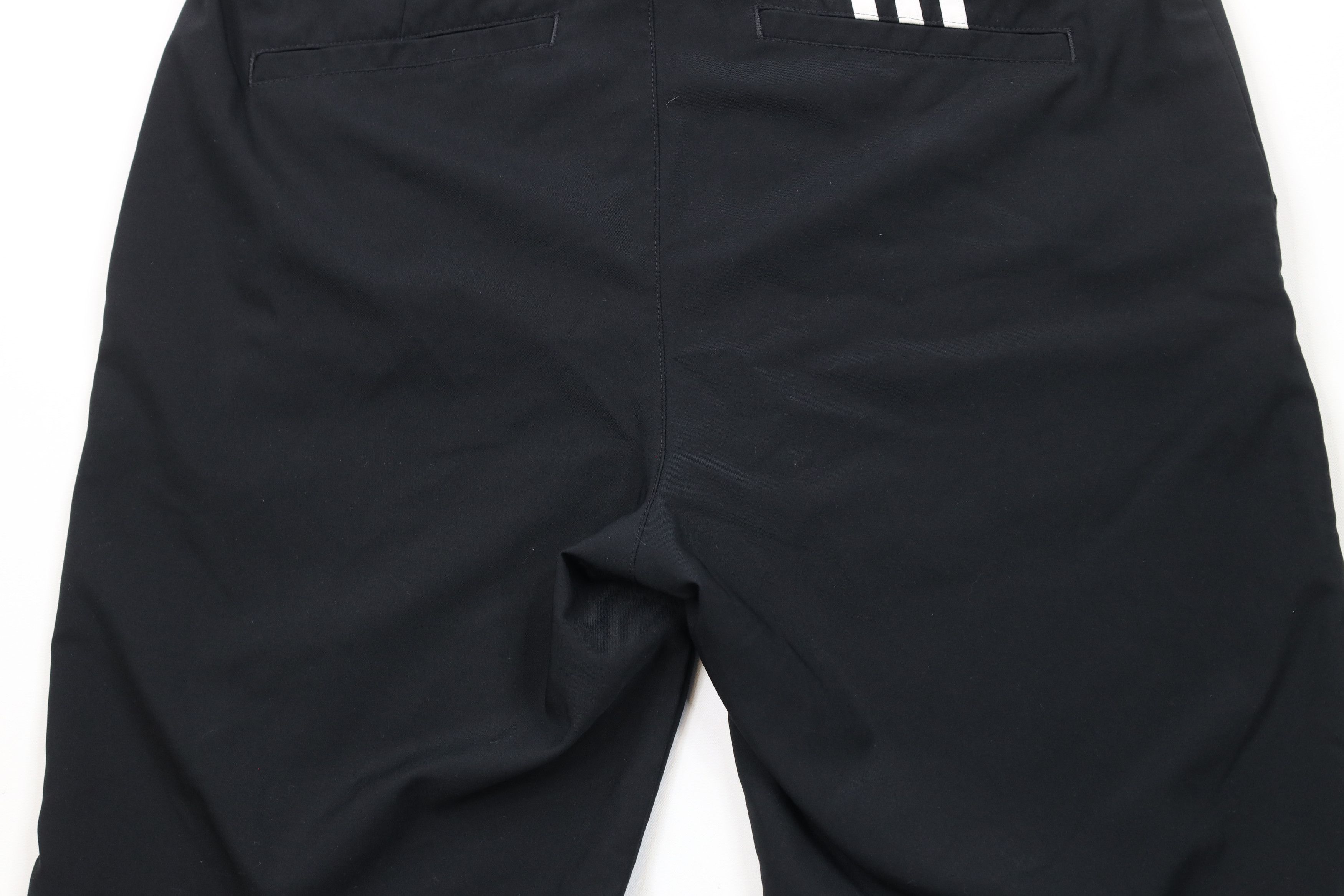 Adidas × Vintage Adidas Golf Flat Front Golfing Chino Shorts Black Polyester Size US 32 / EU 48 - 10 Thumbnail