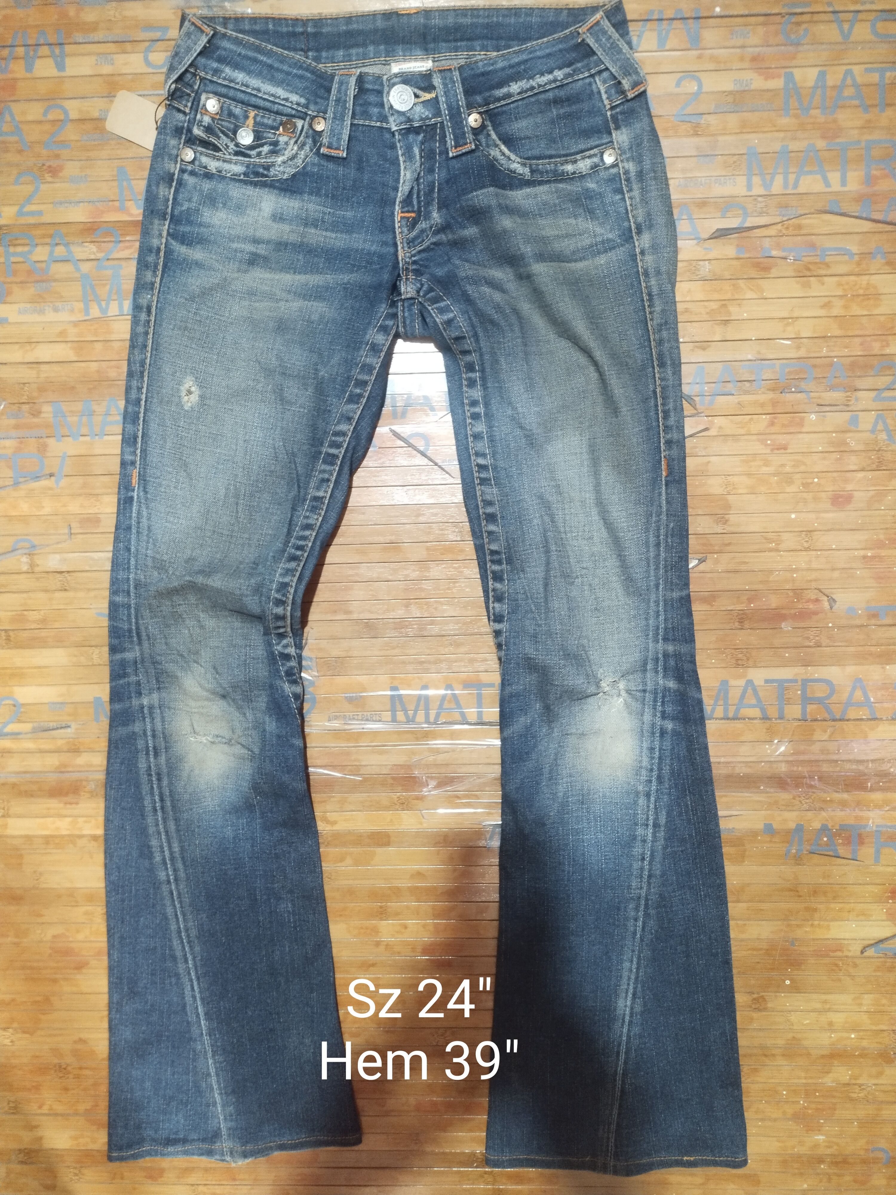 True Religion Jeans Disstressted True Religion Sz 24" Size 24" / US 00 / IT 34 - 1 Thumbnail