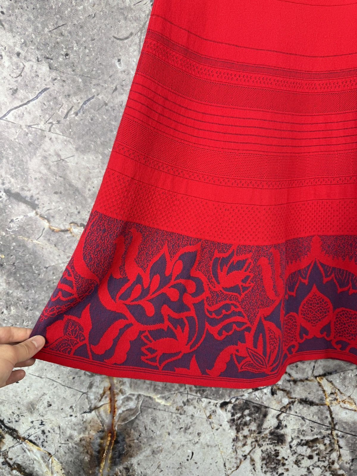 Desigual Ivko Woman Red Jacquard Knit Floral A-Line Skirt Size 40 Size 28" / US 6 / IT 42 - 9 Thumbnail