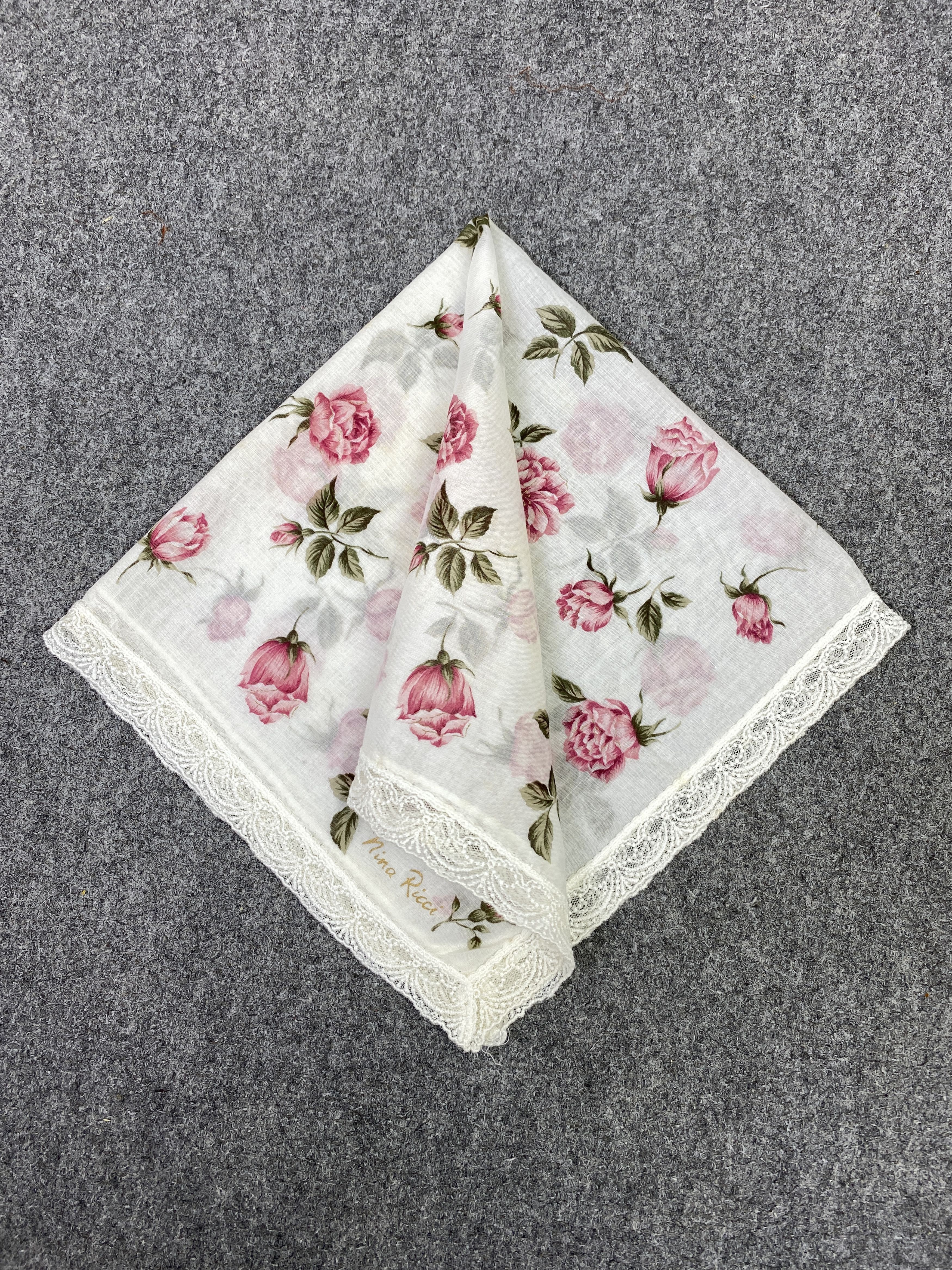 Other Vintage Nina Ricci Handkerchief / Neckerchief KT0232 Size ONE SIZE - 3 Thumbnail